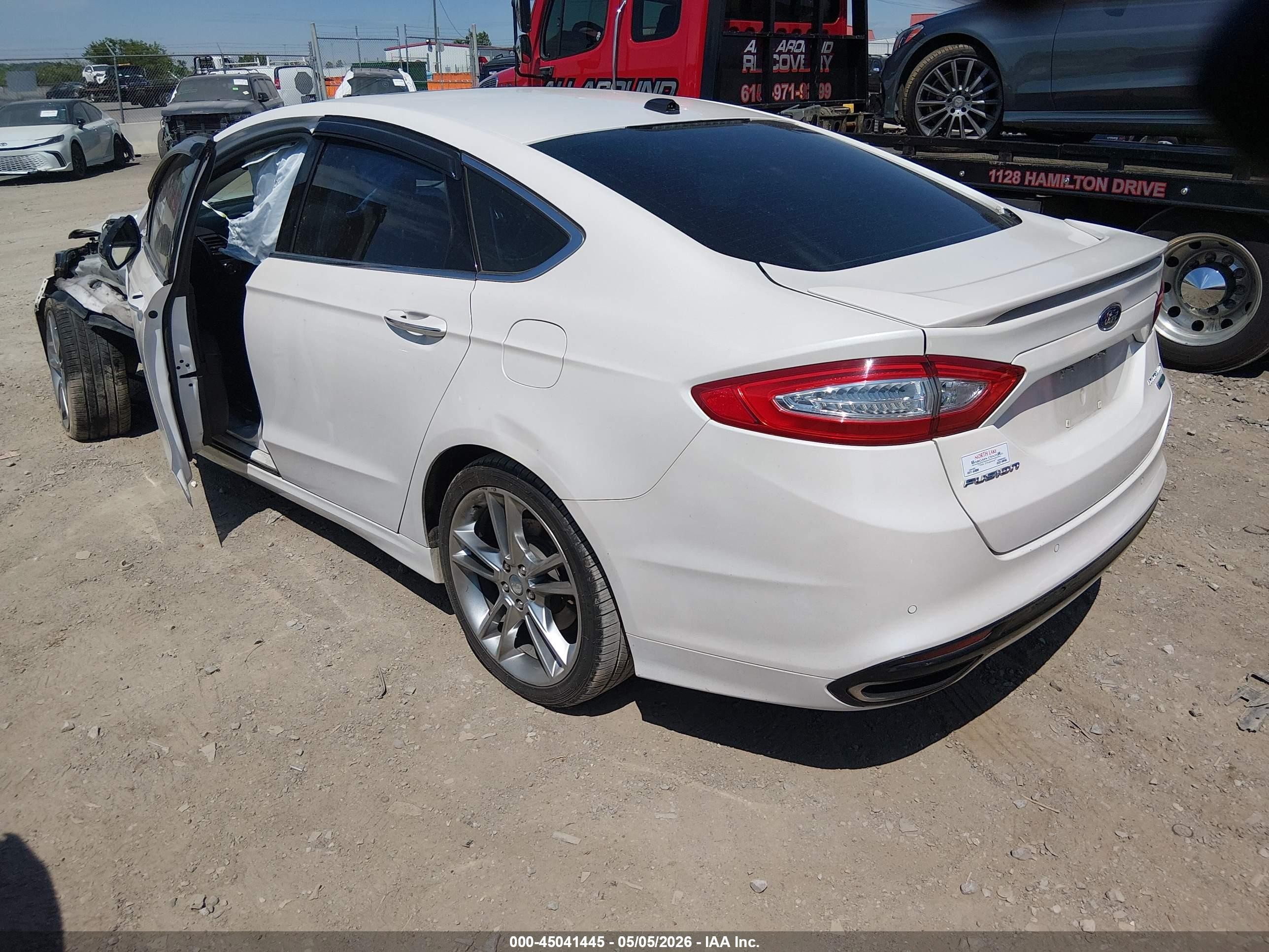 2013 Ford Fusion Titanium White vin: 3FA6P0K99DR176350