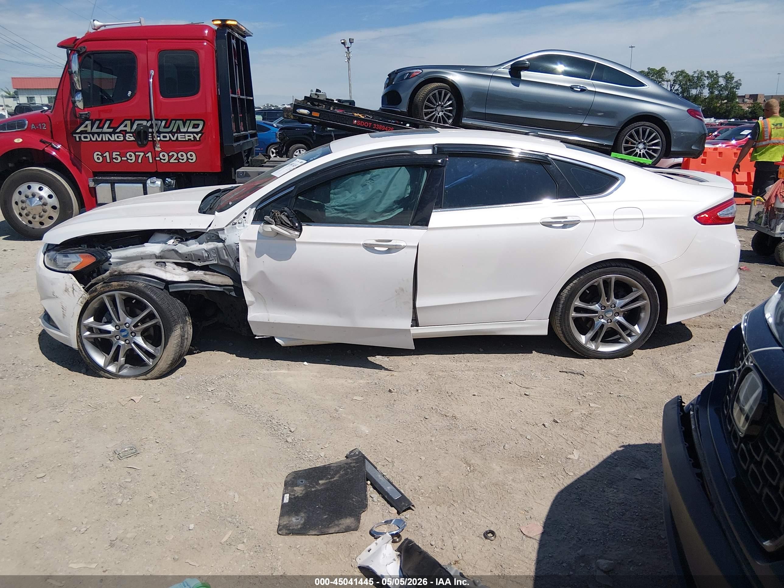 2013 Ford Fusion Titanium White vin: 3FA6P0K99DR176350