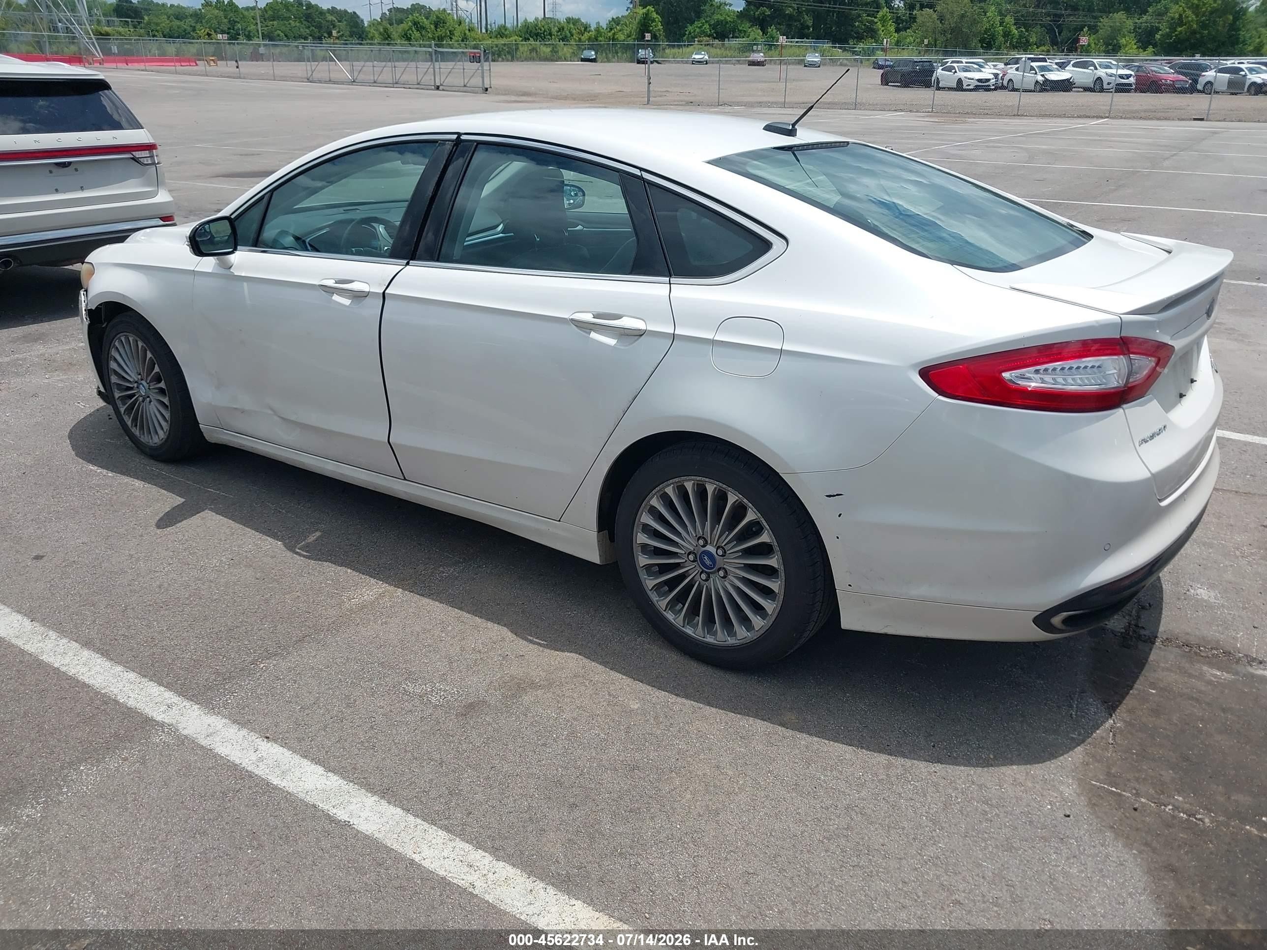2013 Ford Fusion Titanium White vin: 3FA6P0K99DR252195