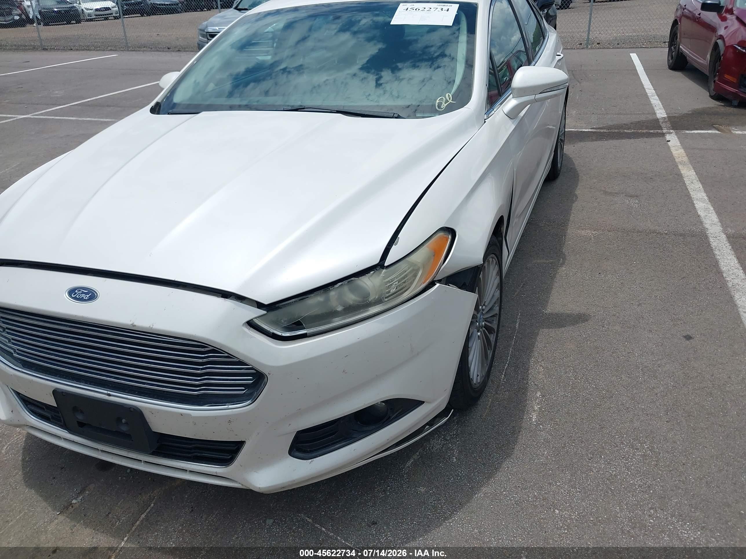 2013 Ford Fusion Titanium White vin: 3FA6P0K99DR252195