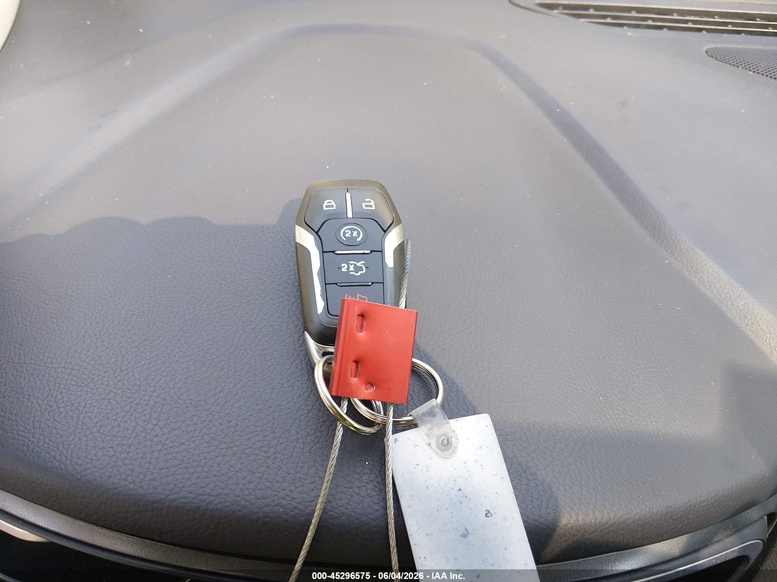 2014 Ford Fusion Titanium Silver vin: 3FA6P0K99ER168024