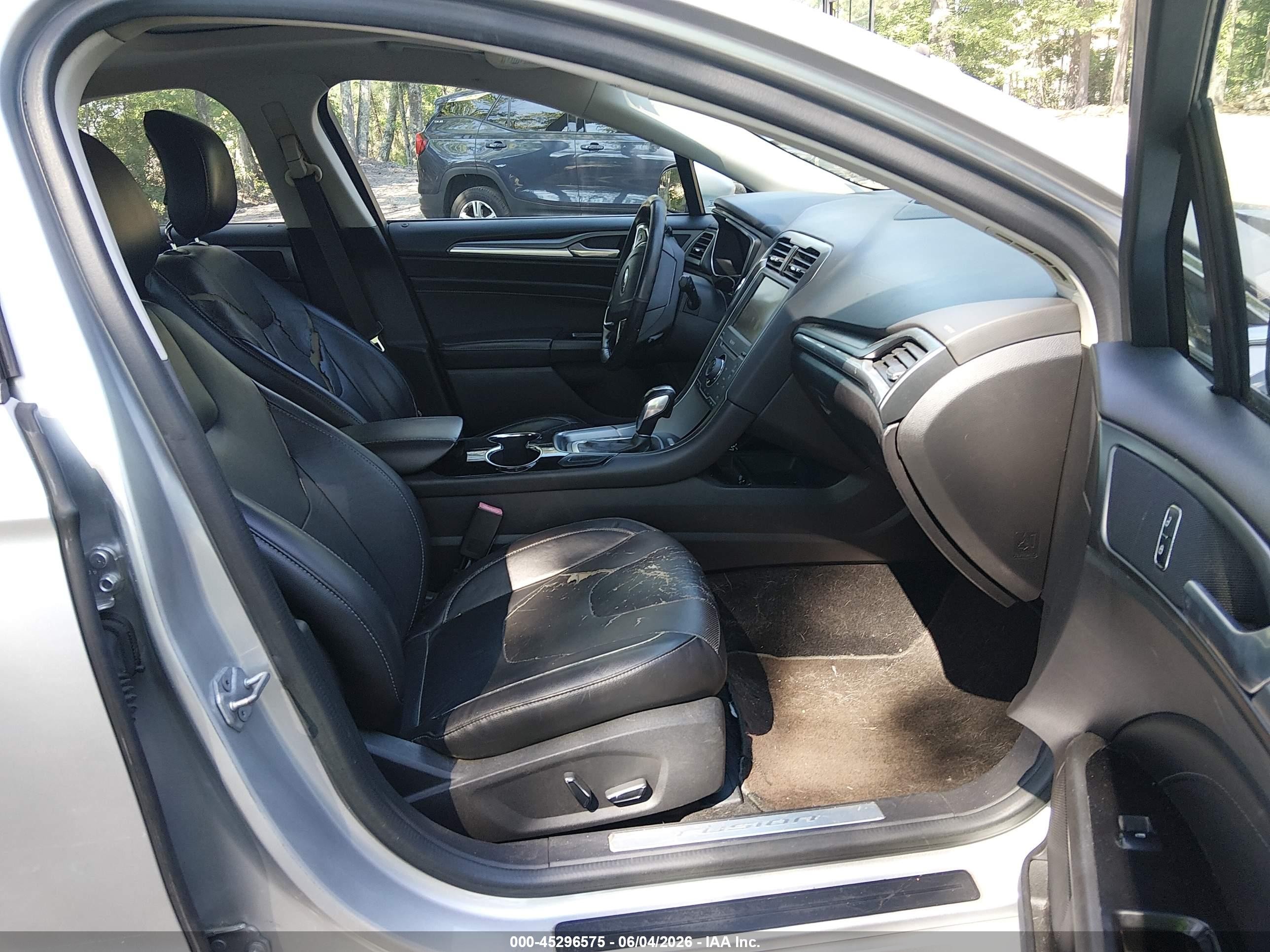 2014 Ford Fusion Titanium Silver vin: 3FA6P0K99ER168024