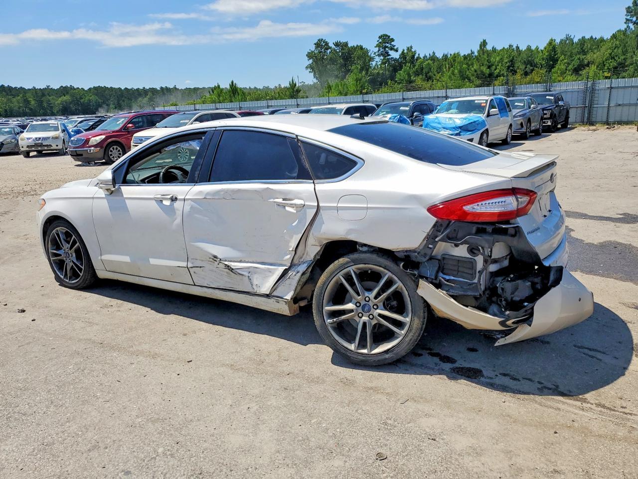 2015 Ford Fusion Titanium White vin: 3FA6P0K99FR189201
