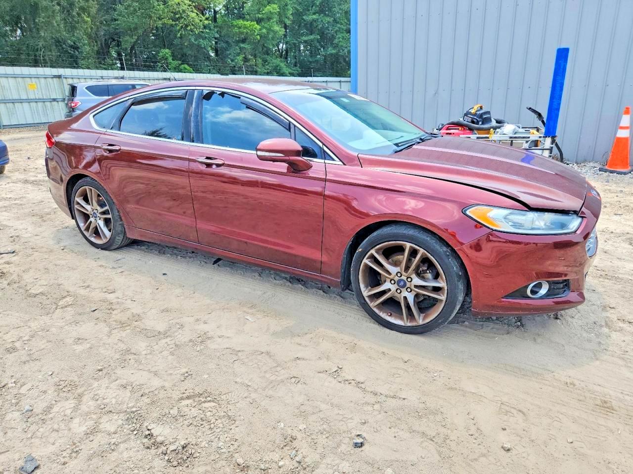 2015 Ford Fusion Titanium Maroon vin: 3FA6P0K99FR219605