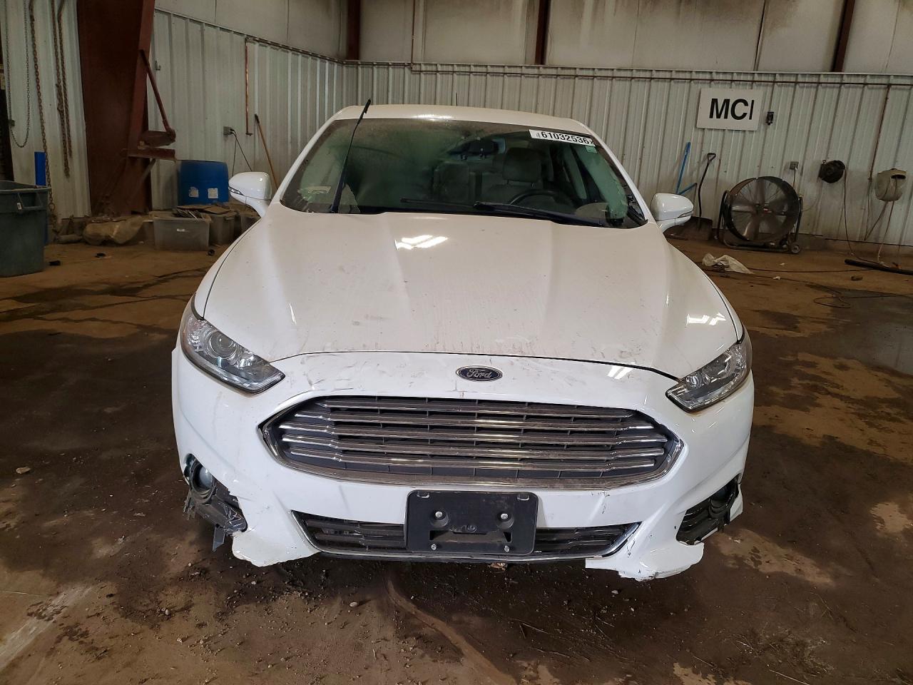 2015 Ford Fusion Titanium Белый vin: 3FA6P0K99FR238655