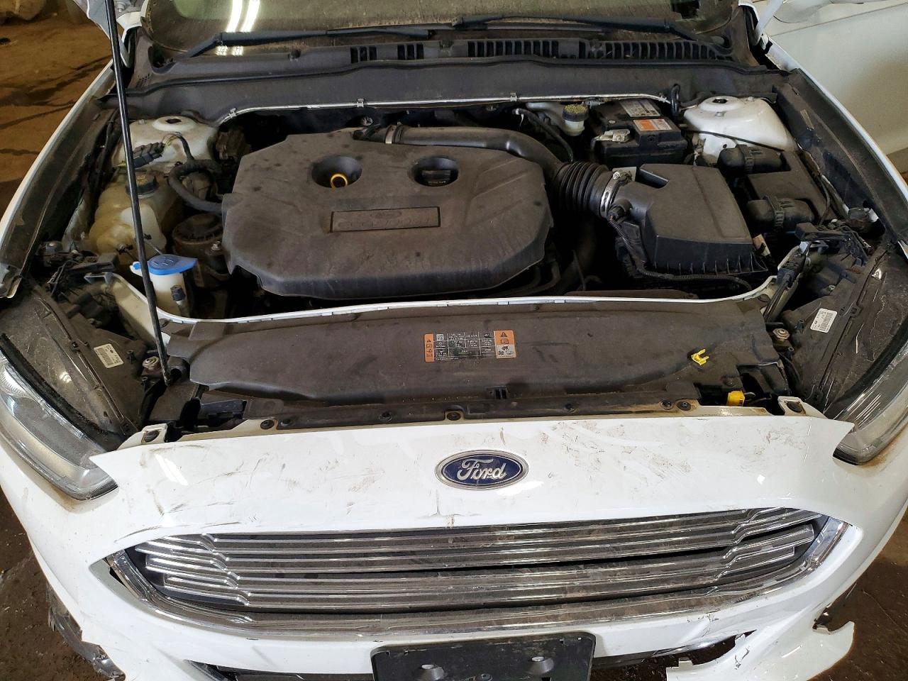 2015 Ford Fusion Titanium Белый vin: 3FA6P0K99FR238655