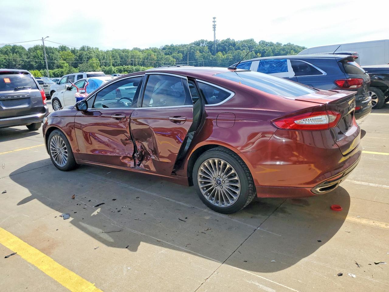 2015 Ford Fusion Titanium Burgundy vin: 3FA6P0K99FR276970