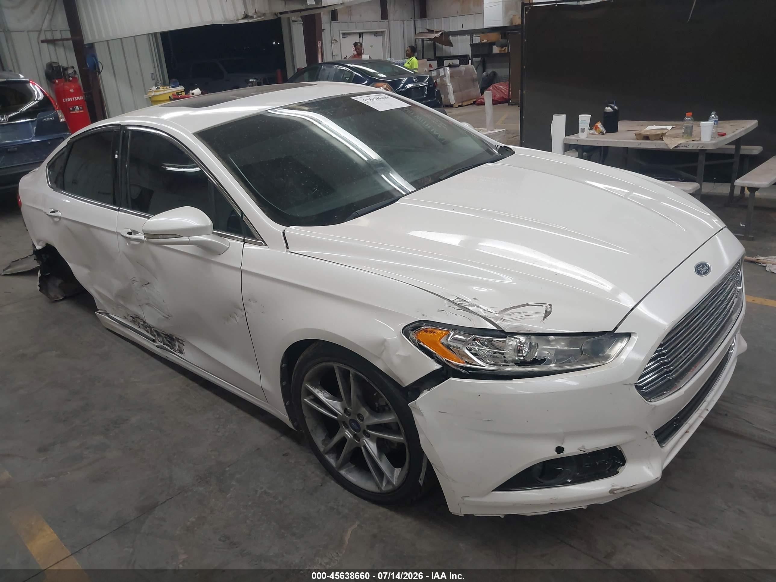 2013 Ford Fusion Titanium White vin: 3FA6P0K9XDR209131