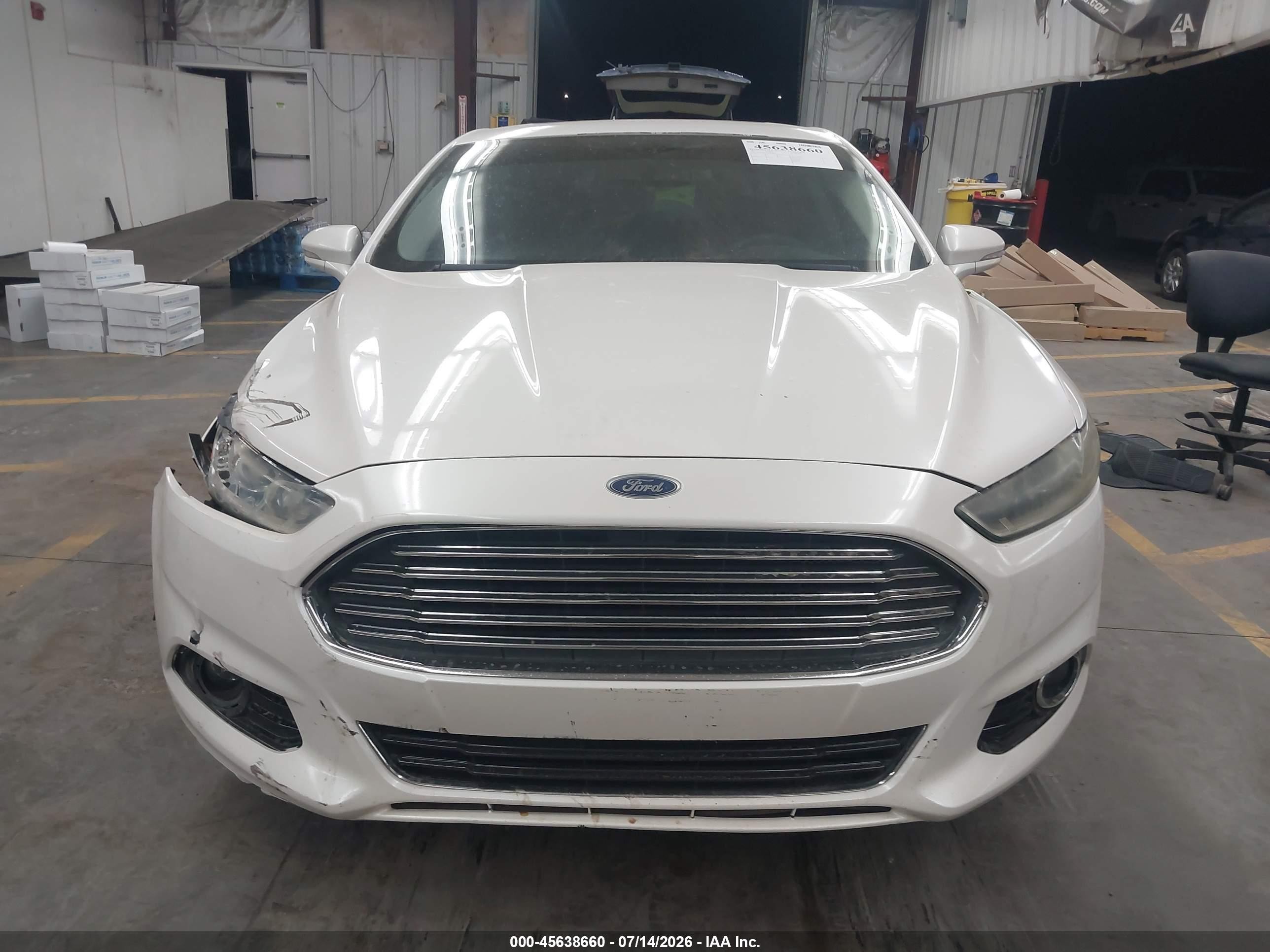 2013 Ford Fusion Titanium White vin: 3FA6P0K9XDR209131