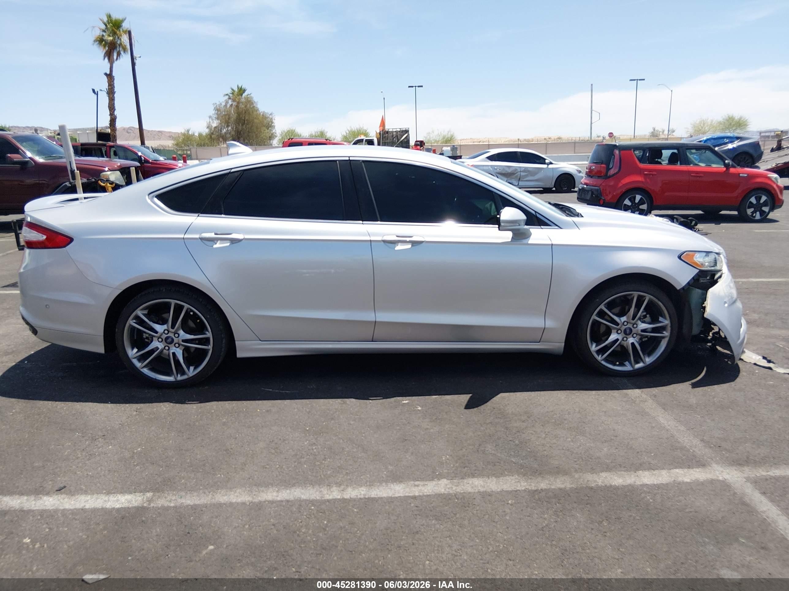 2013 Ford Fusion Titanium Silver vin: 3FA6P0K9XDR261195