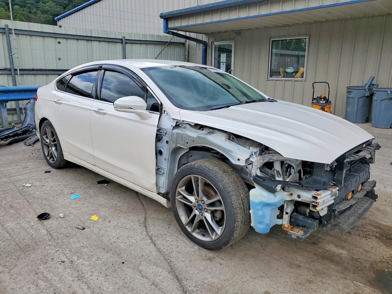 2013 Ford Fusion Titanium White vin: 3FA6P0K9XDR265960
