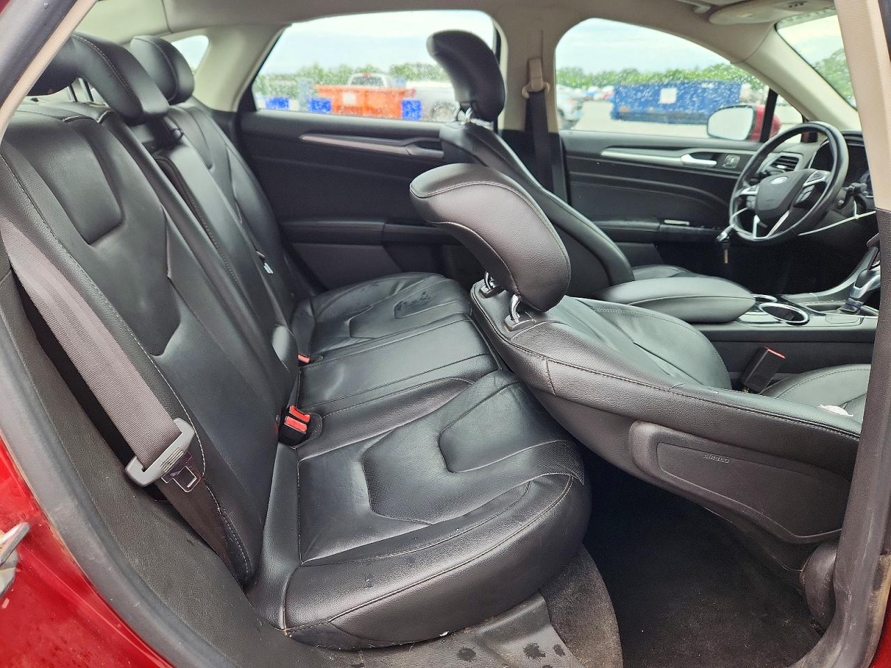 2013 Ford Fusion Titanium Red vin: 3FA6P0K9XDR308743