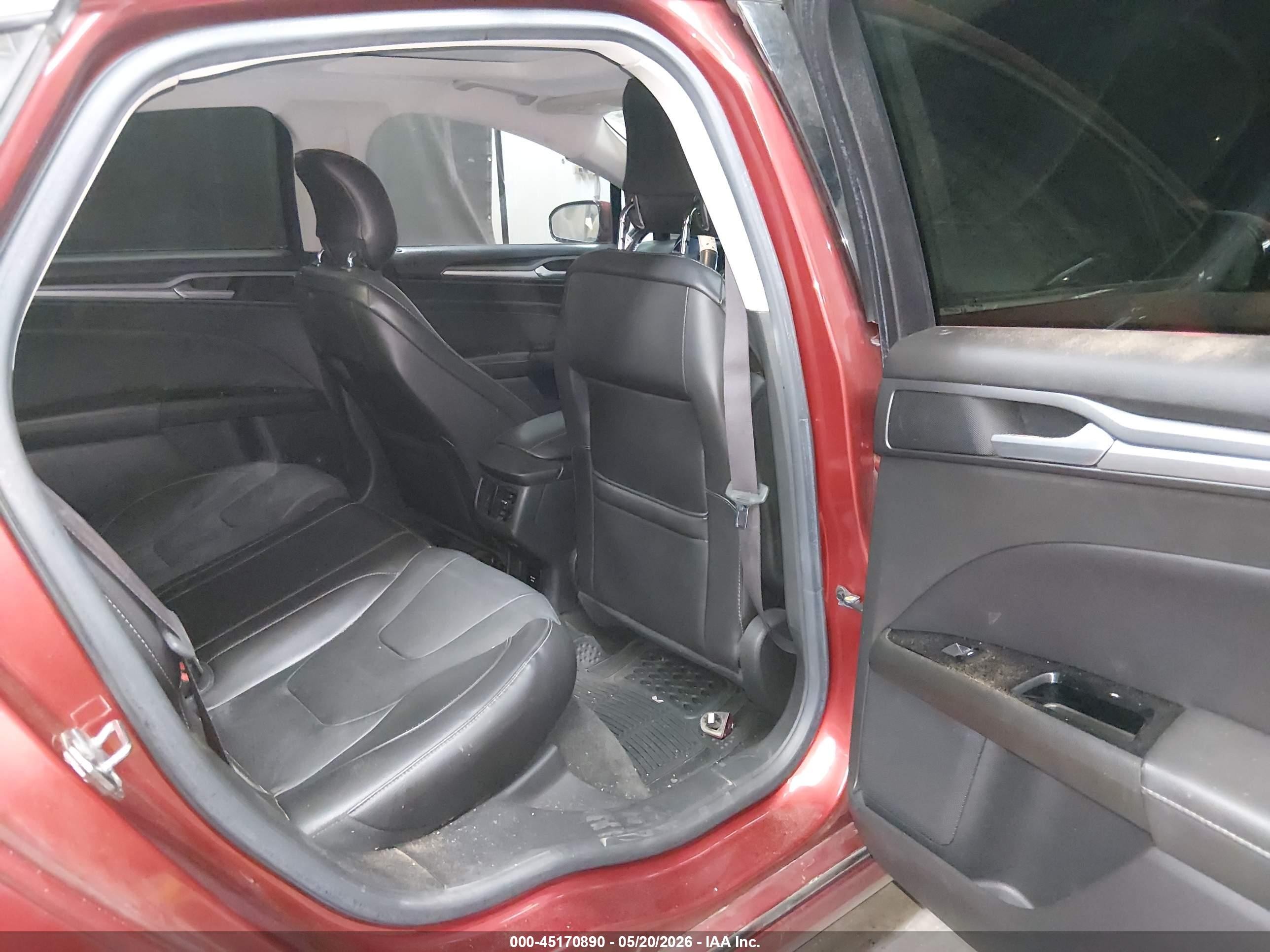 2013 Ford Fusion Titanium Красный vin: 3FA6P0K9XDR325624