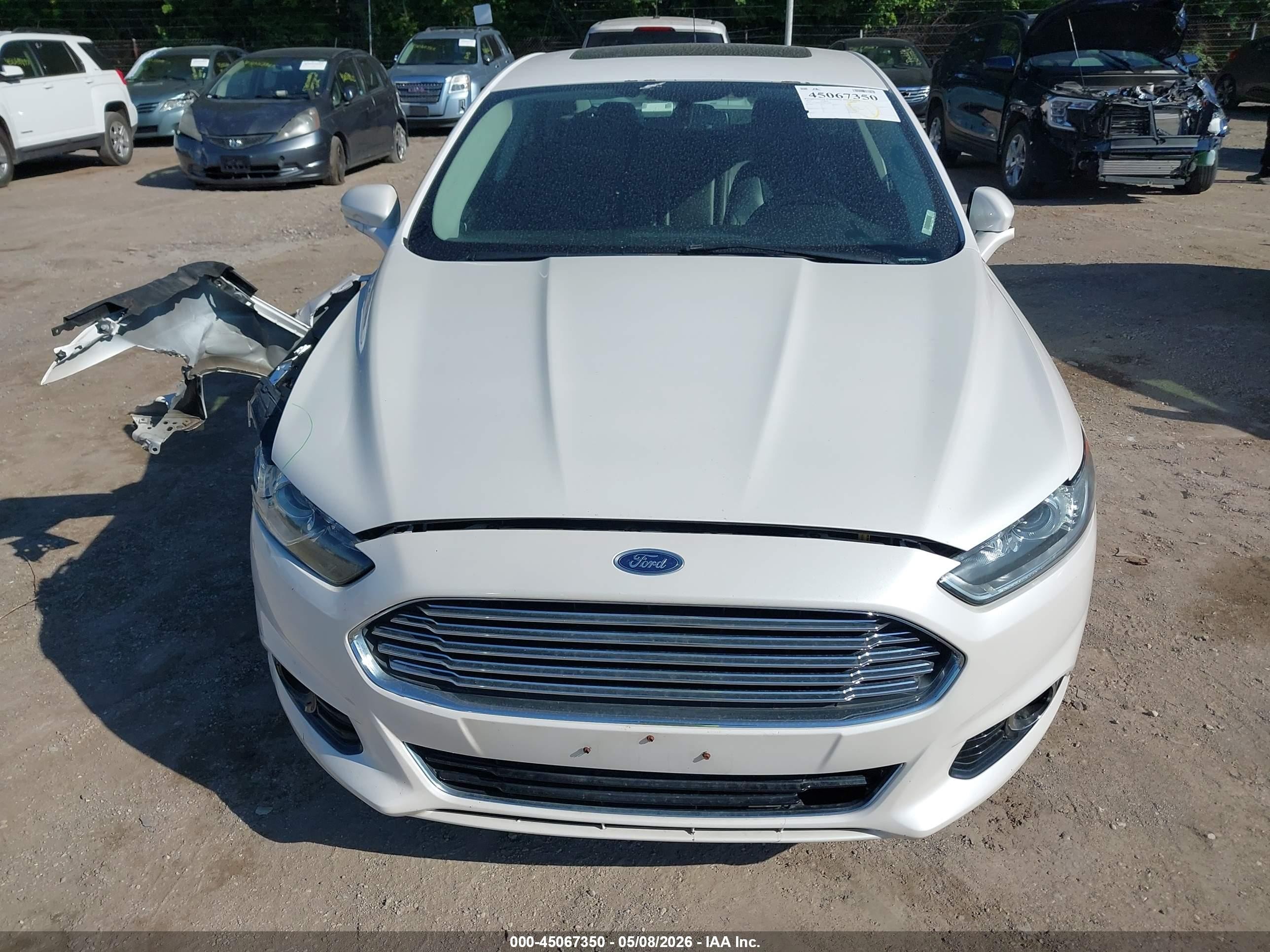 2013 Ford Fusion Titanium White vin: 3FA6P0K9XDR330466