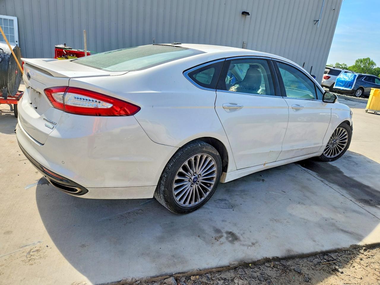 2015 Ford Fusion Titanium White vin: 3FA6P0K9XFR166932