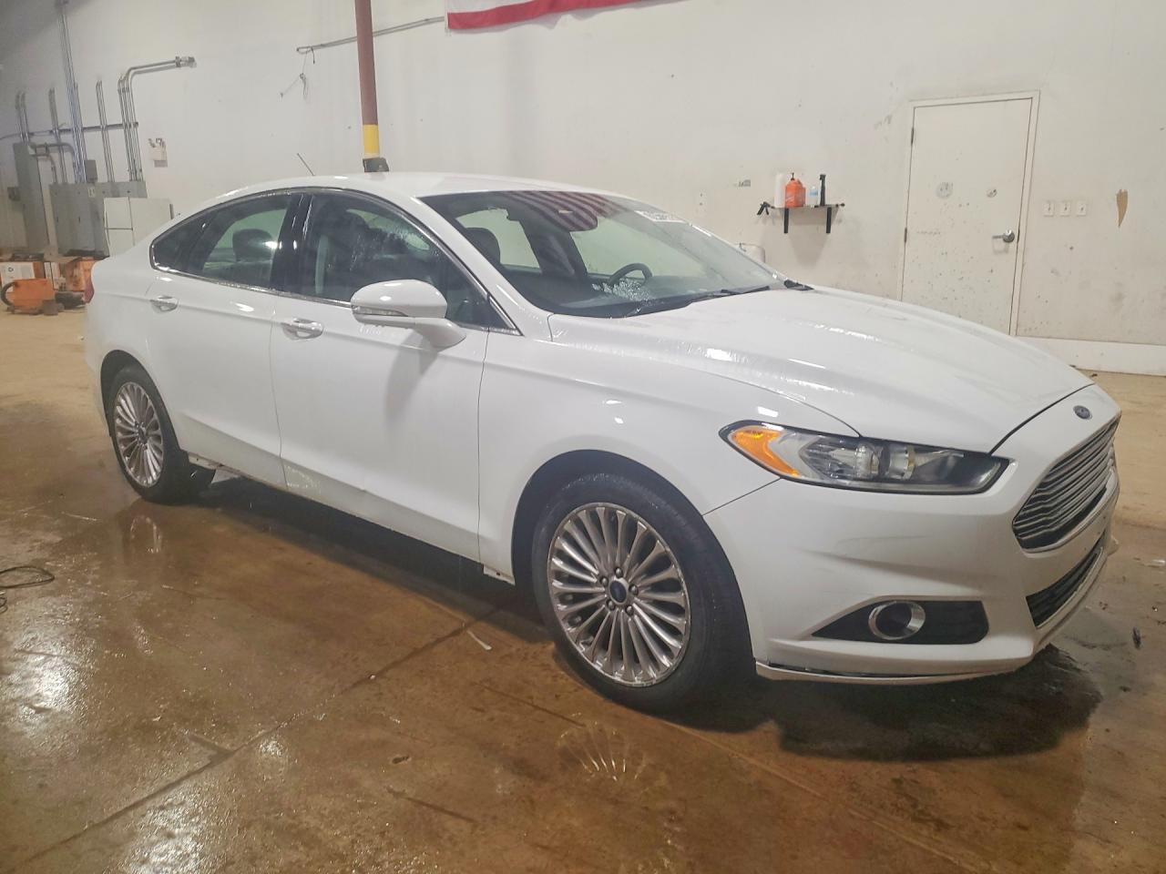 2016 Ford Fusion Titanium White vin: 3FA6P0K9XGR135469