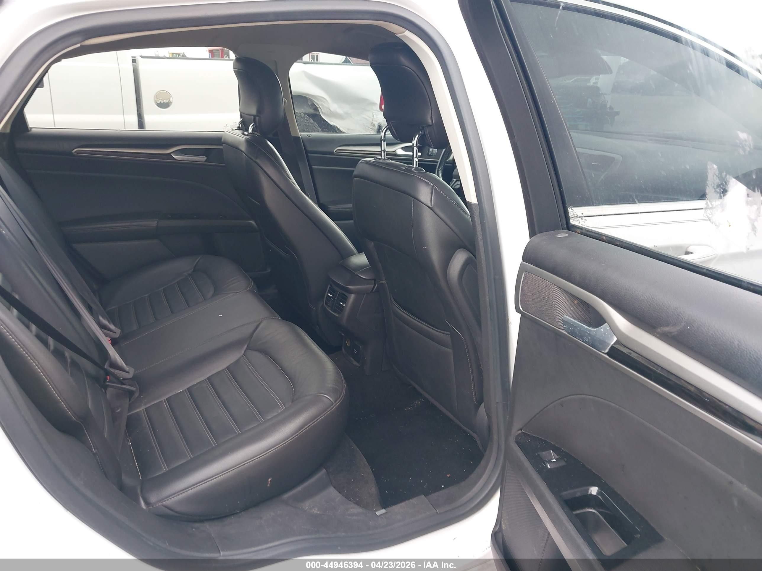 2013 Ford Fusion Hybrid Se White vin: 3FA6P0LU0DR138315