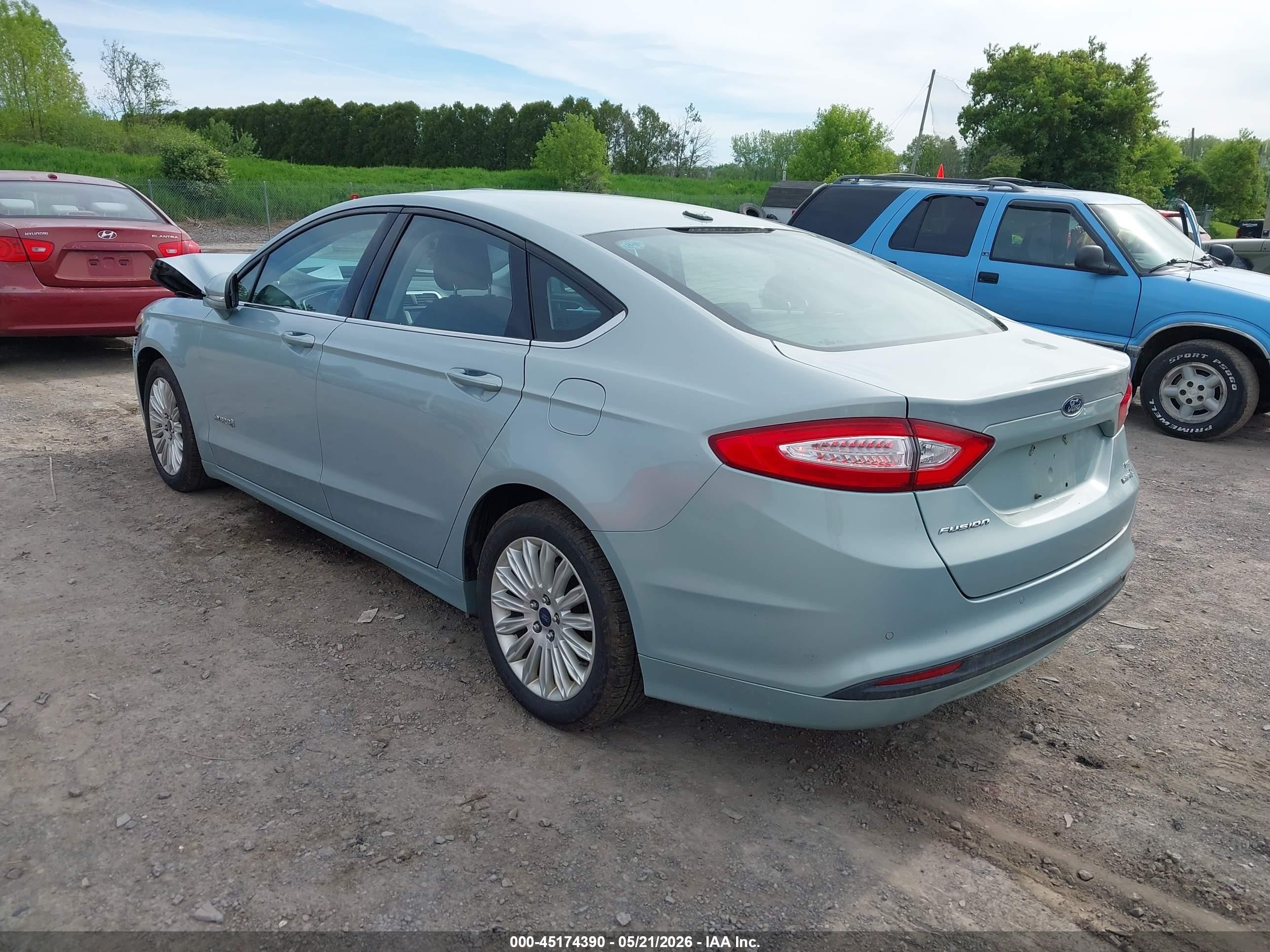 2013 Ford Fusion Hybrid Se Light Blue vin: 3FA6P0LU0DR181990