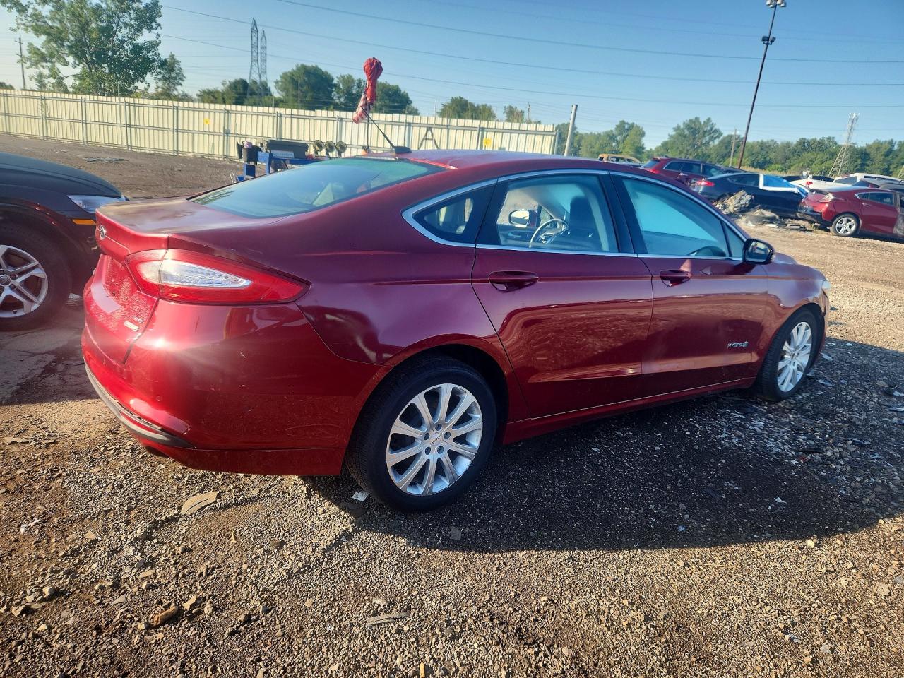 2013 Ford Fusion Se Hybrid Red vin: 3FA6P0LU0DR218181