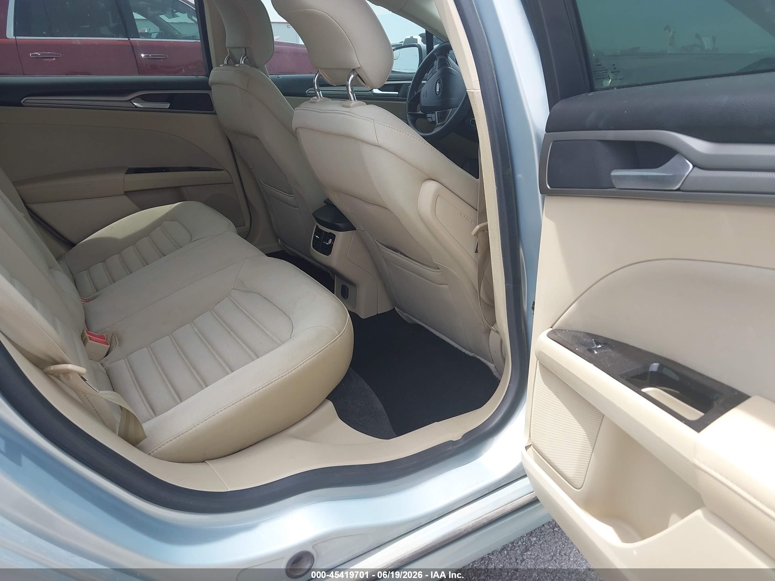 2013 Ford Fusion Hybrid Se Бирюзовый vin: 3FA6P0LU0DR357291