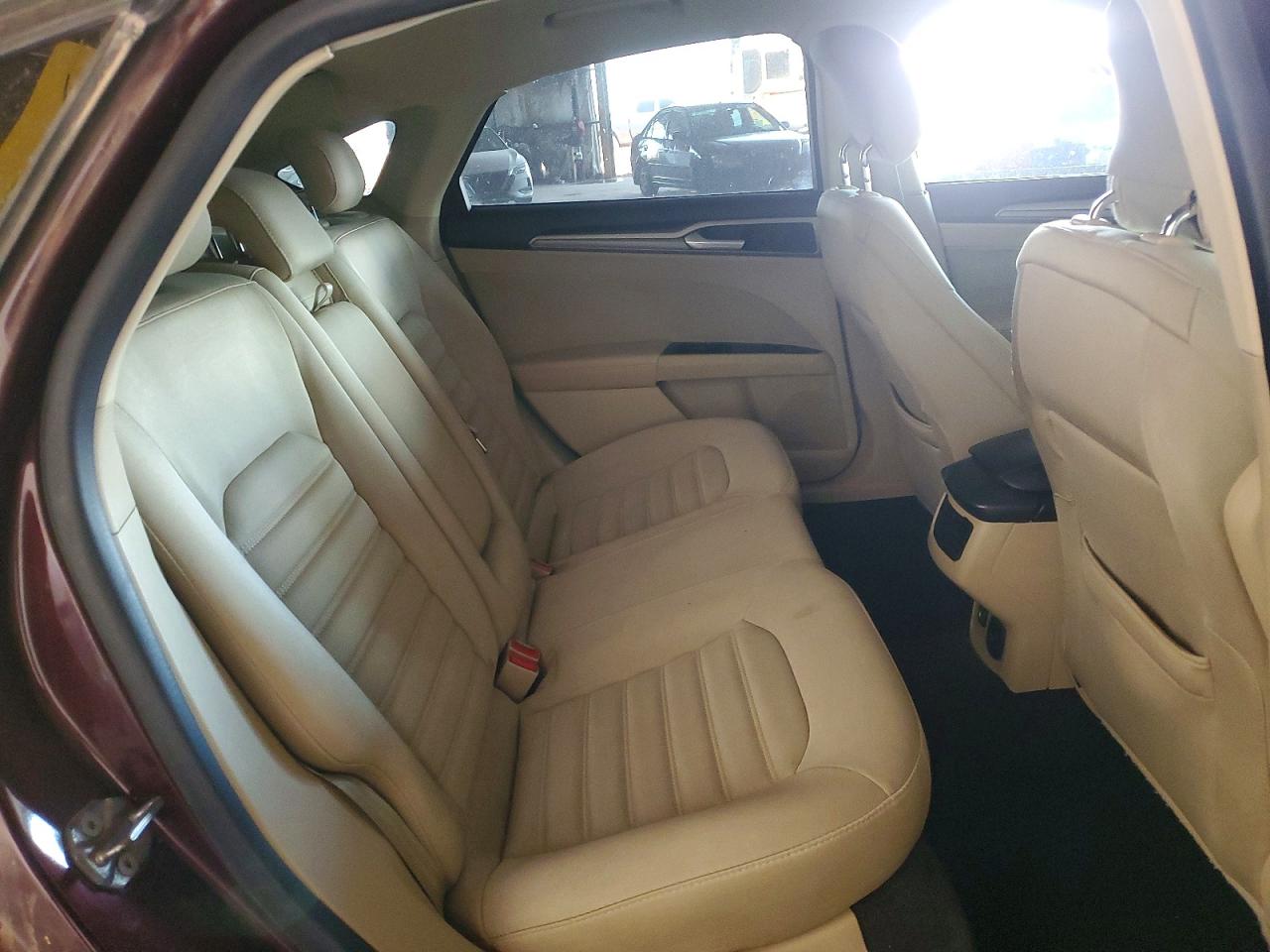 2013 Ford Fusion Se Hybrid Бордовый vin: 3FA6P0LU0DR379453