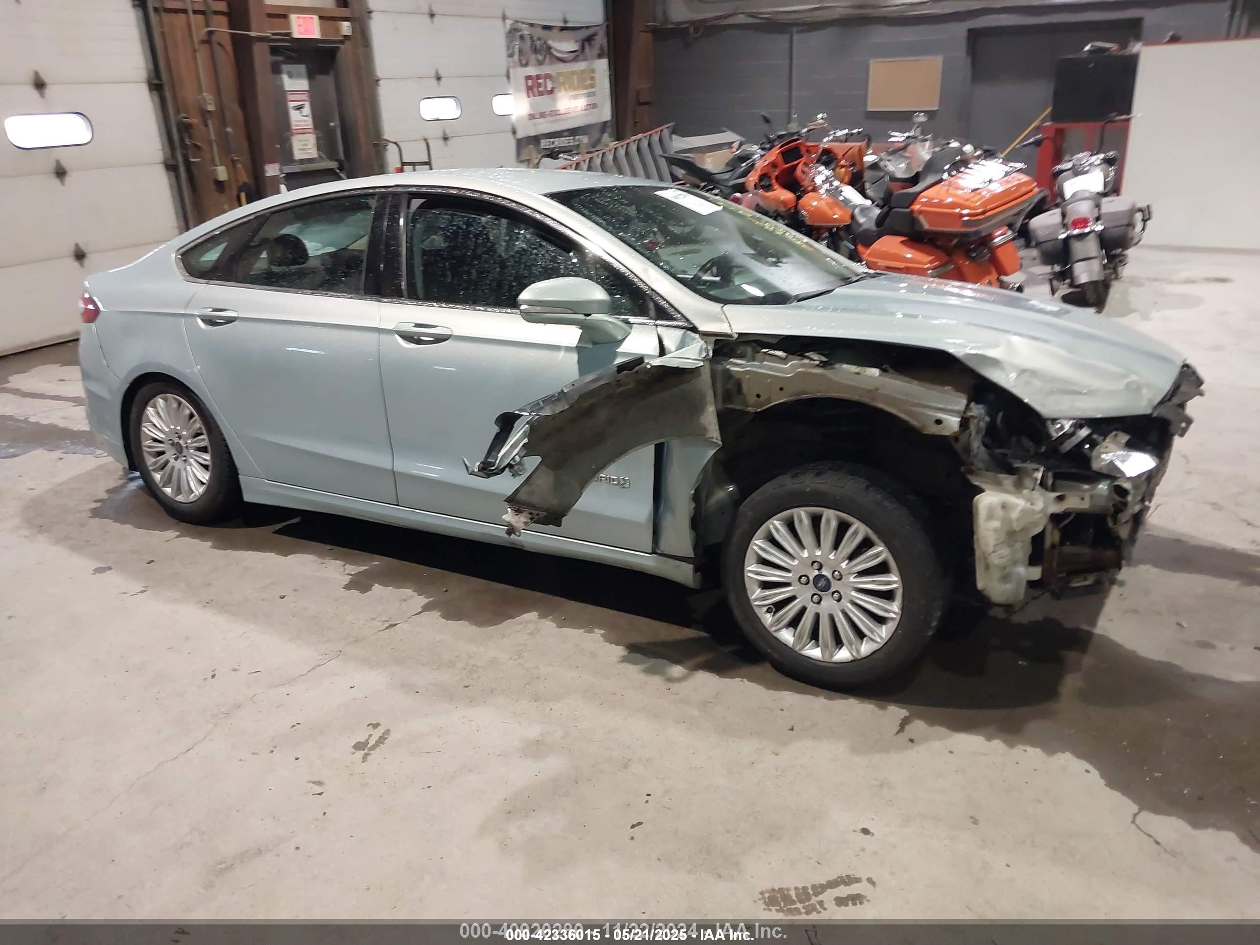 2014 Ford Fusion Hybrid Se Light Blue vin: 3FA6P0LU0ER147808