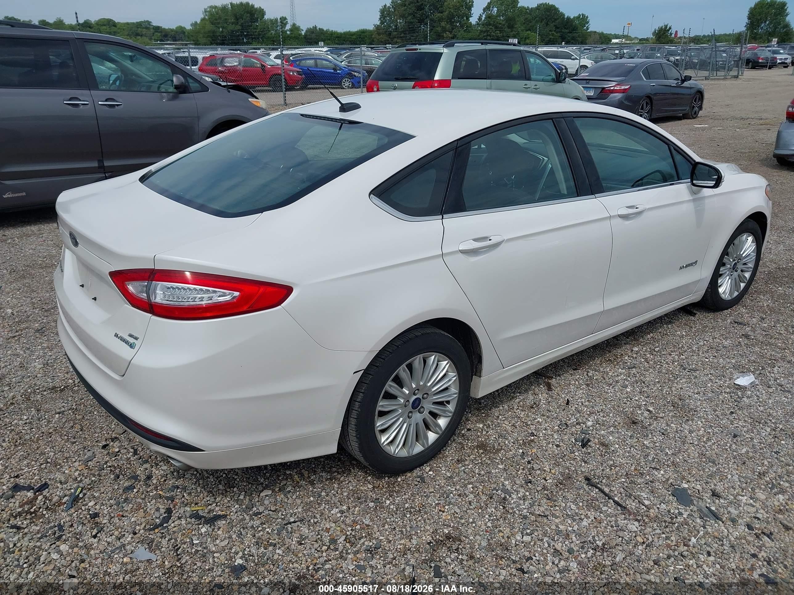 2014 Ford Fusion Hybrid Se White vin: 3FA6P0LU0ER312837