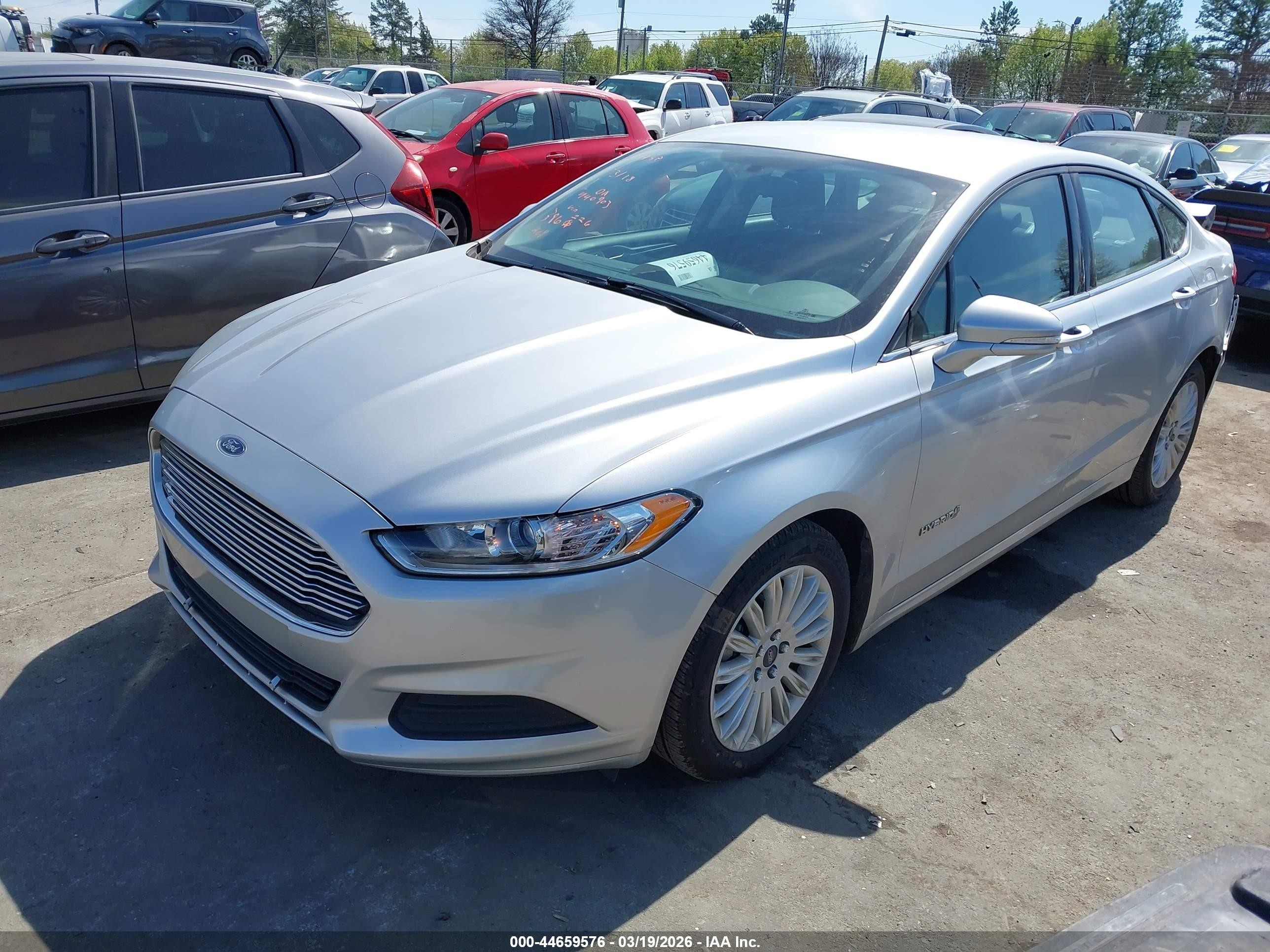 2014 Ford Fusion Hybrid Se Silver vin: 3FA6P0LU0ER386226