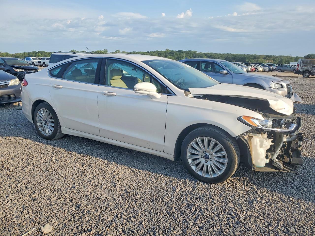 2015 Ford Fusion Se Hybrid White vin: 3FA6P0LU0FR144540