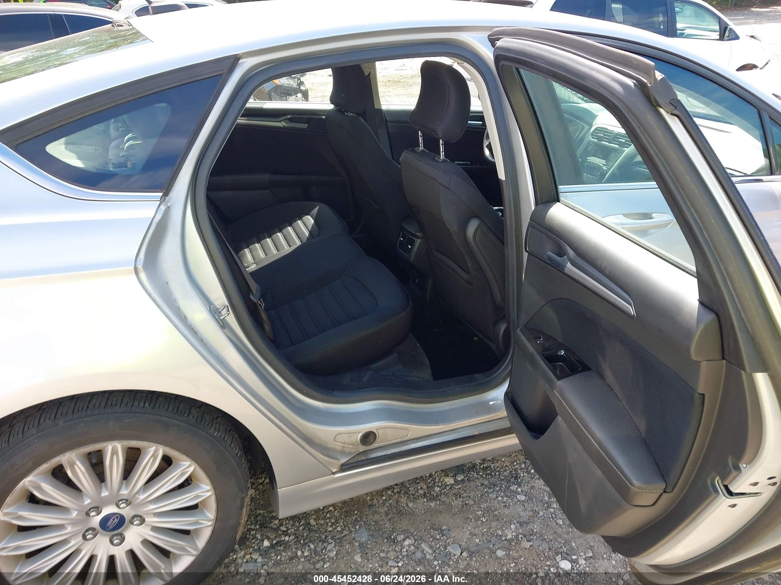 2015 Ford Fusion Hybrid Se Silver vin: 3FA6P0LU0FR173360