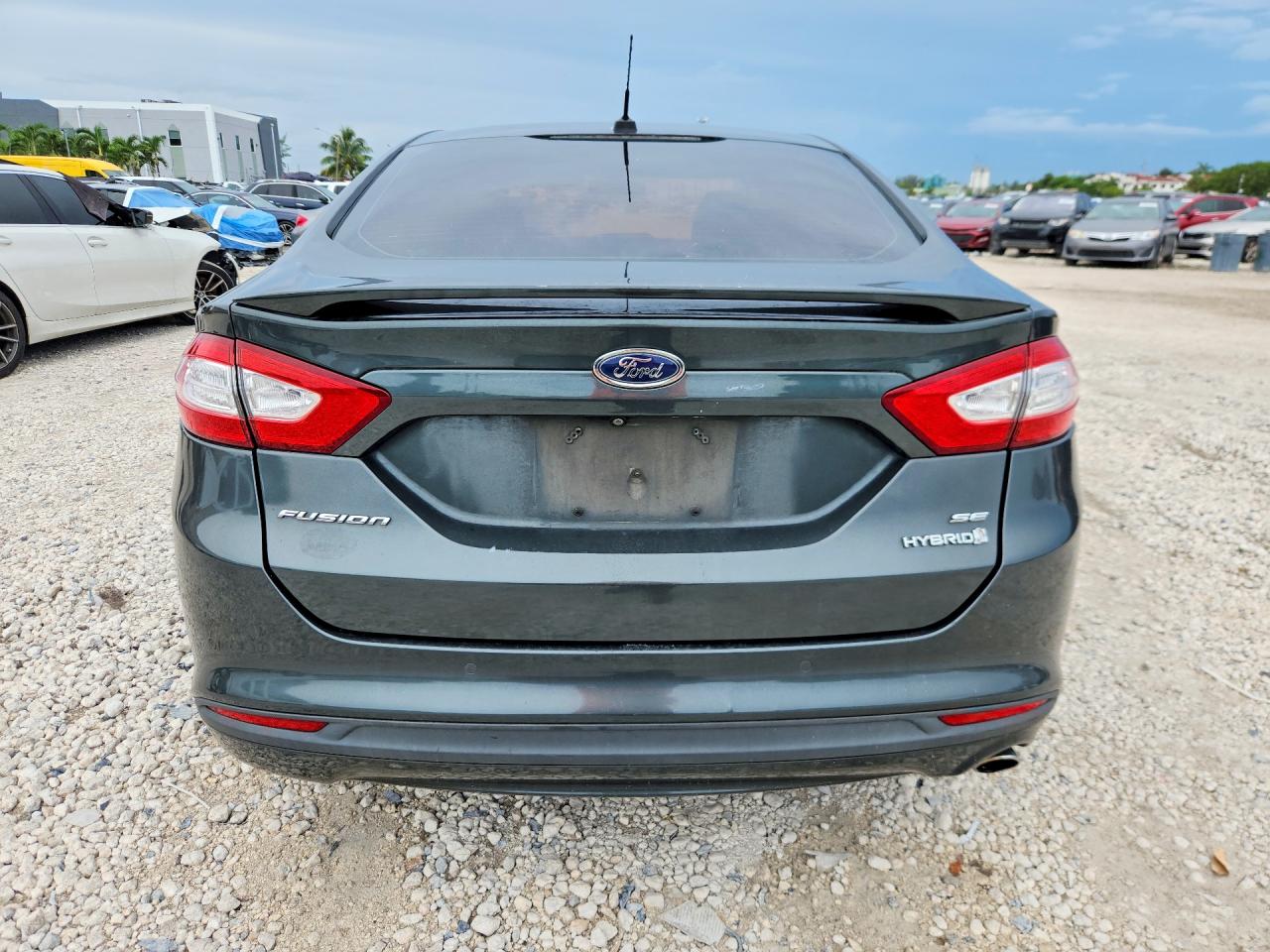 2015 Ford Fusion Se Hybrid Серый vin: 3FA6P0LU0FR185718