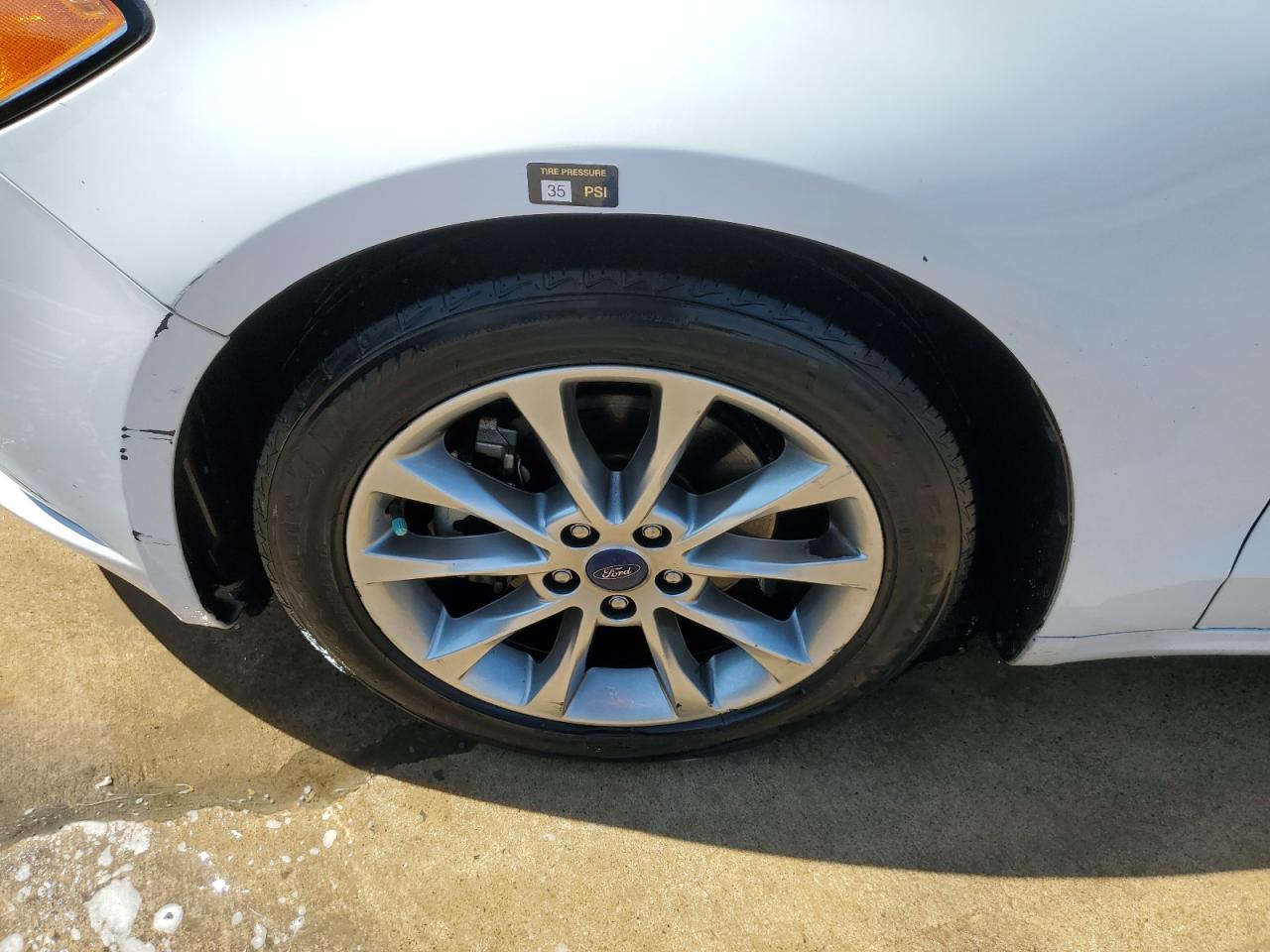 2017 Ford Fusion Se Hybrid White vin: 3FA6P0LU0HR409122 Damage: Left Front Fender, Heavy Scratch, 1/2 to 1 inch