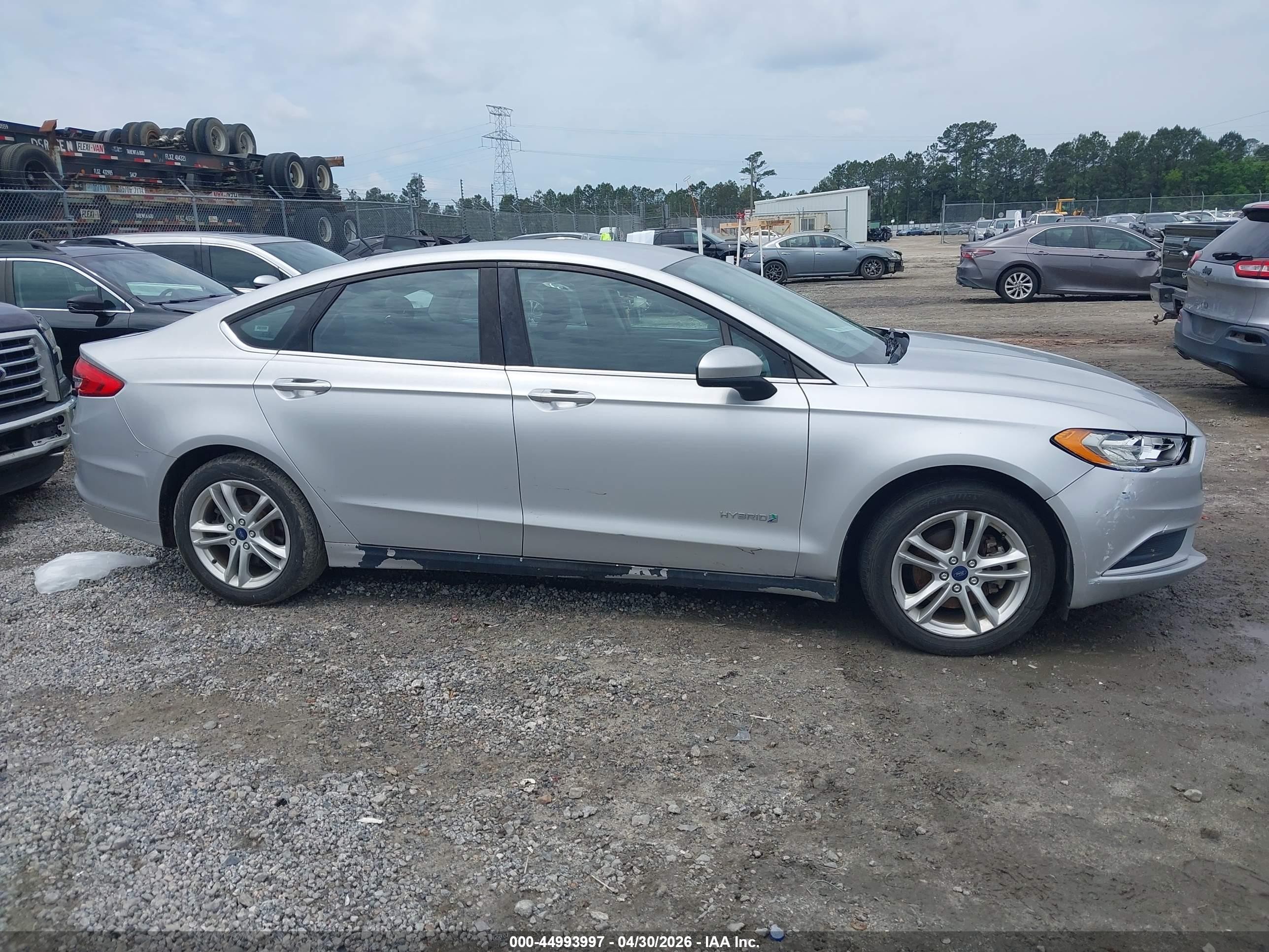 2018 Ford Fusion Hybrid Se Silver vin: 3FA6P0LU0JR209220