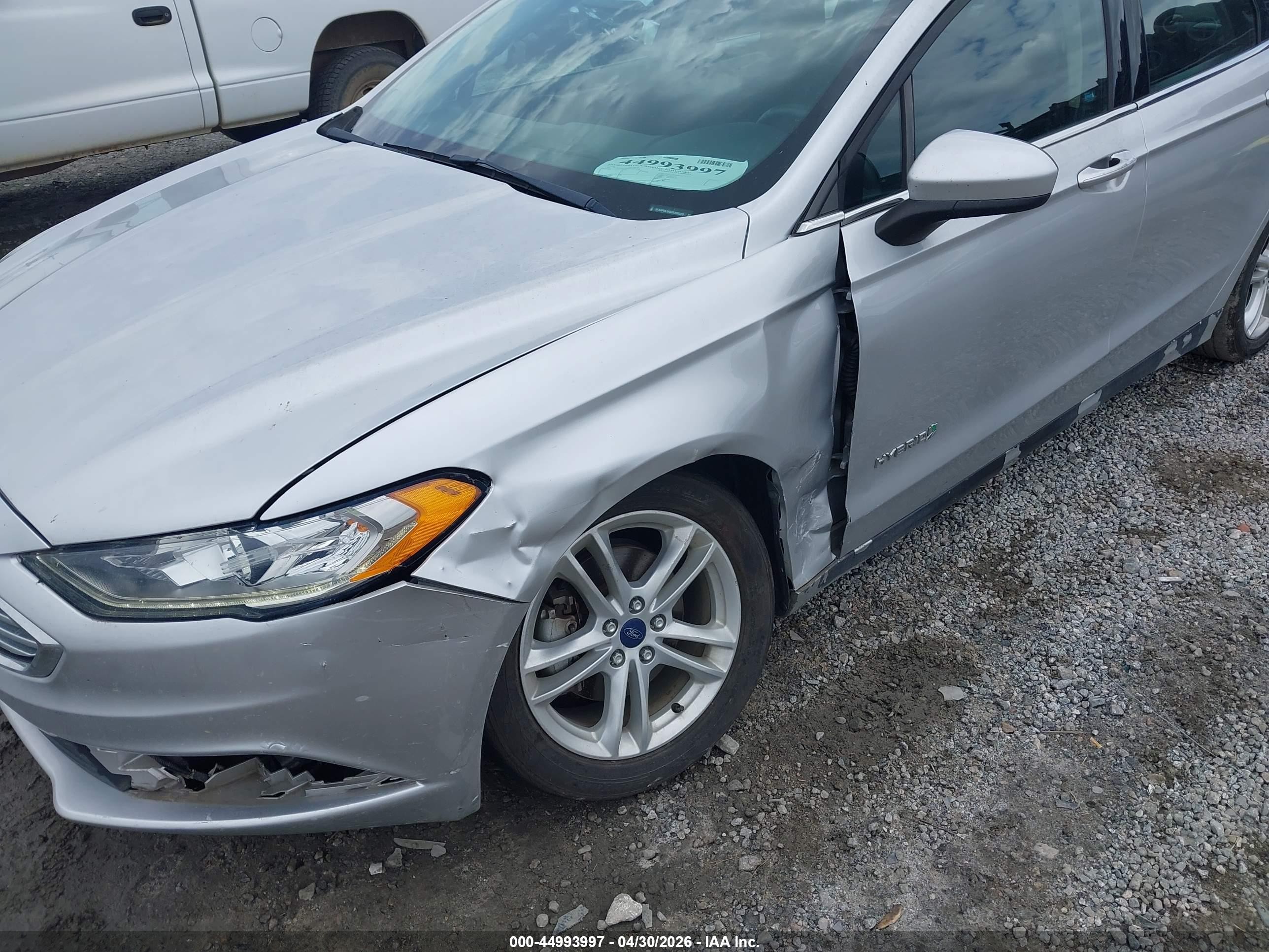 2018 Ford Fusion Hybrid Se Silver vin: 3FA6P0LU0JR209220