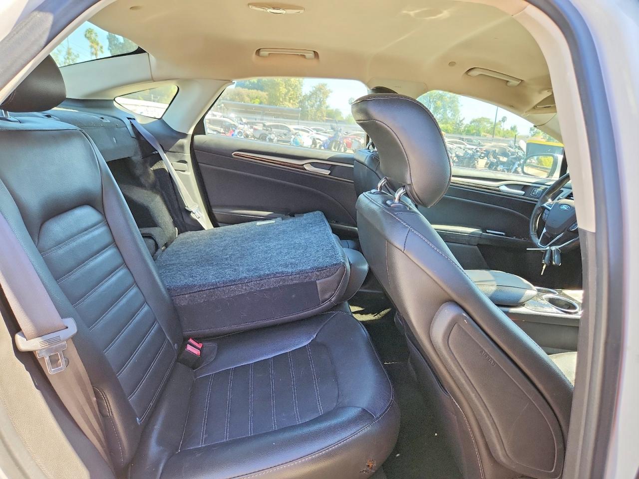 2013 Ford Fusion Se Hybrid White vin: 3FA6P0LU1DR249147