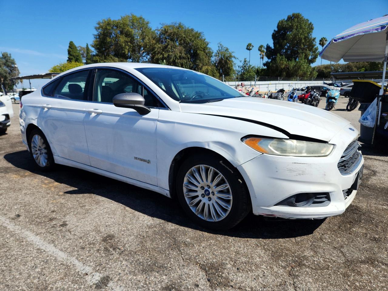 2013 Ford Fusion Se Hybrid White vin: 3FA6P0LU1DR249147