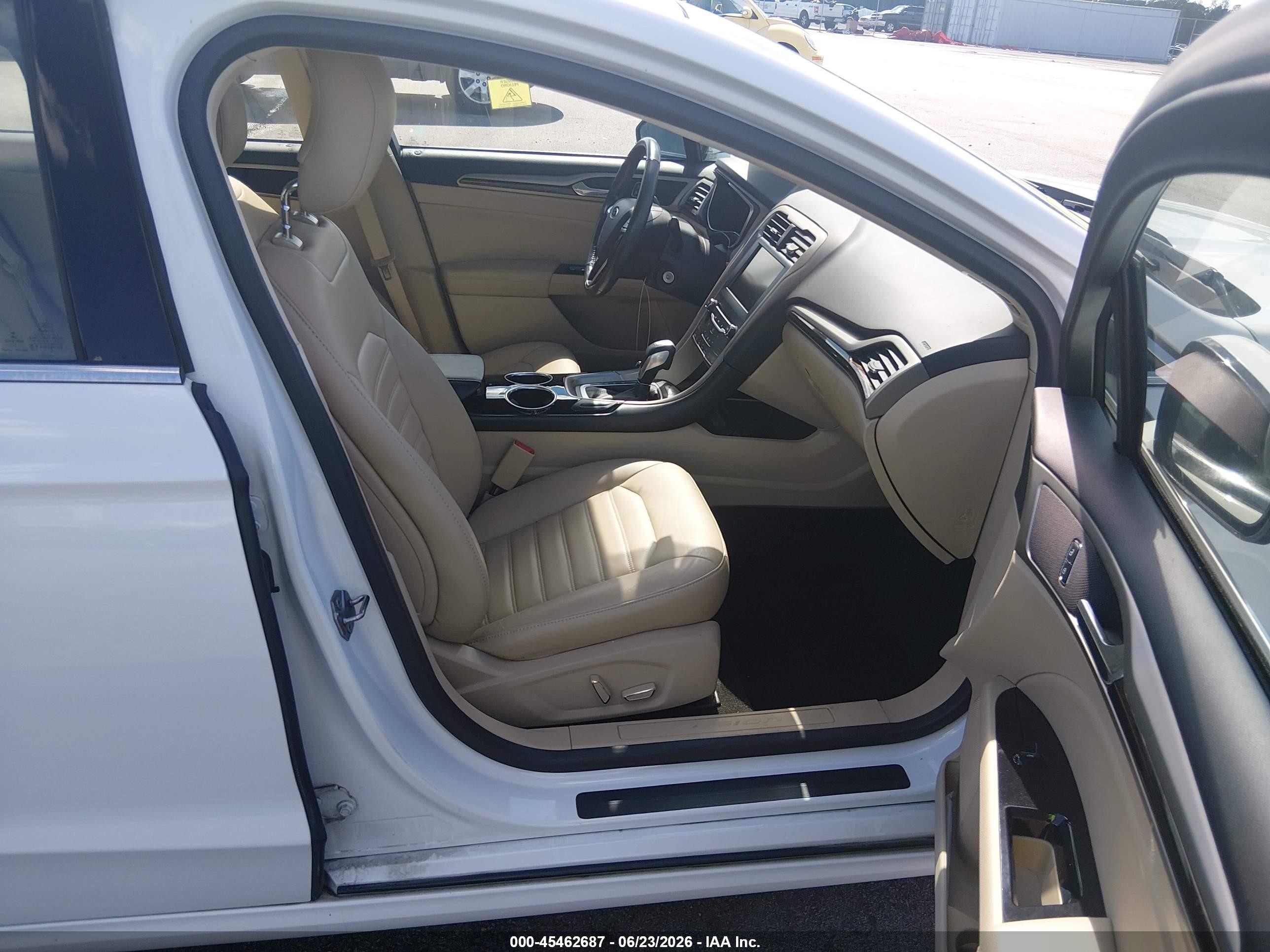 2013 Ford Fusion Hybrid Se White vin: 3FA6P0LU1DR271228