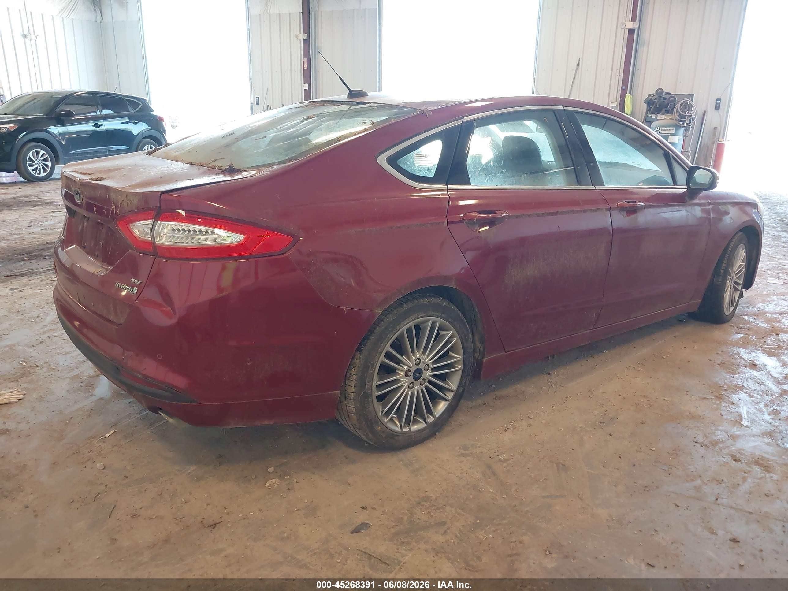 2013 Ford Fusion Hybrid Se Красный vin: 3FA6P0LU1DR302932