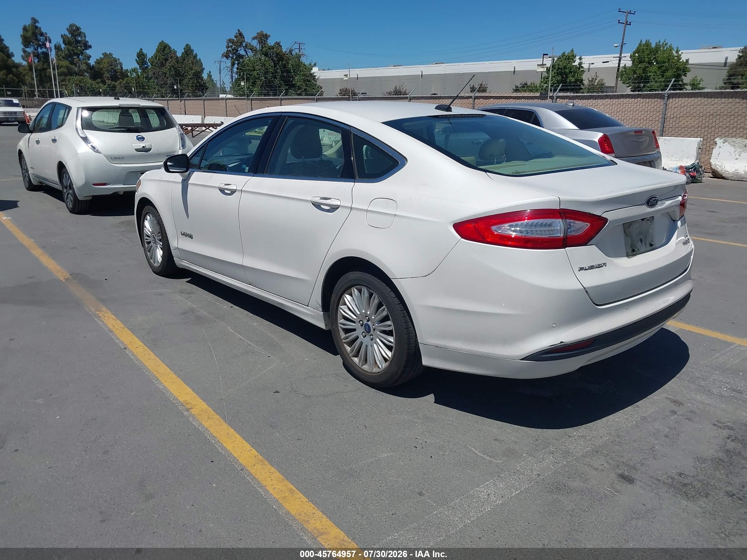2014 Ford Fusion Hybrid Se White vin: 3FA6P0LU1ER169896
