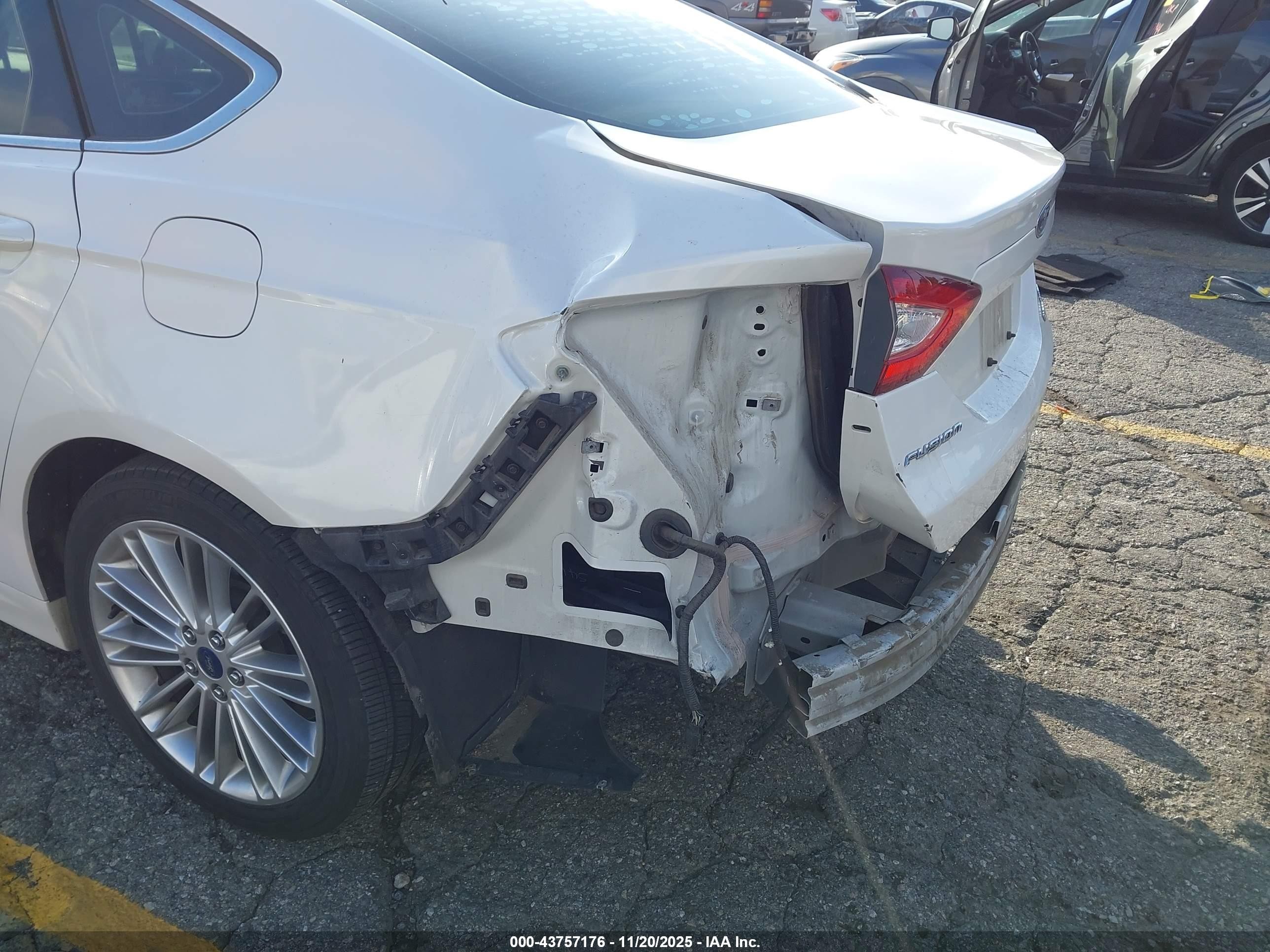 2014 Ford Fusion Hybrid Se White vin: 3FA6P0LU1ER234651