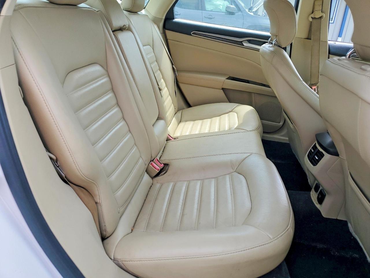 2014 Ford Fusion Se Hybrid Белый vin: 3FA6P0LU1ER311728