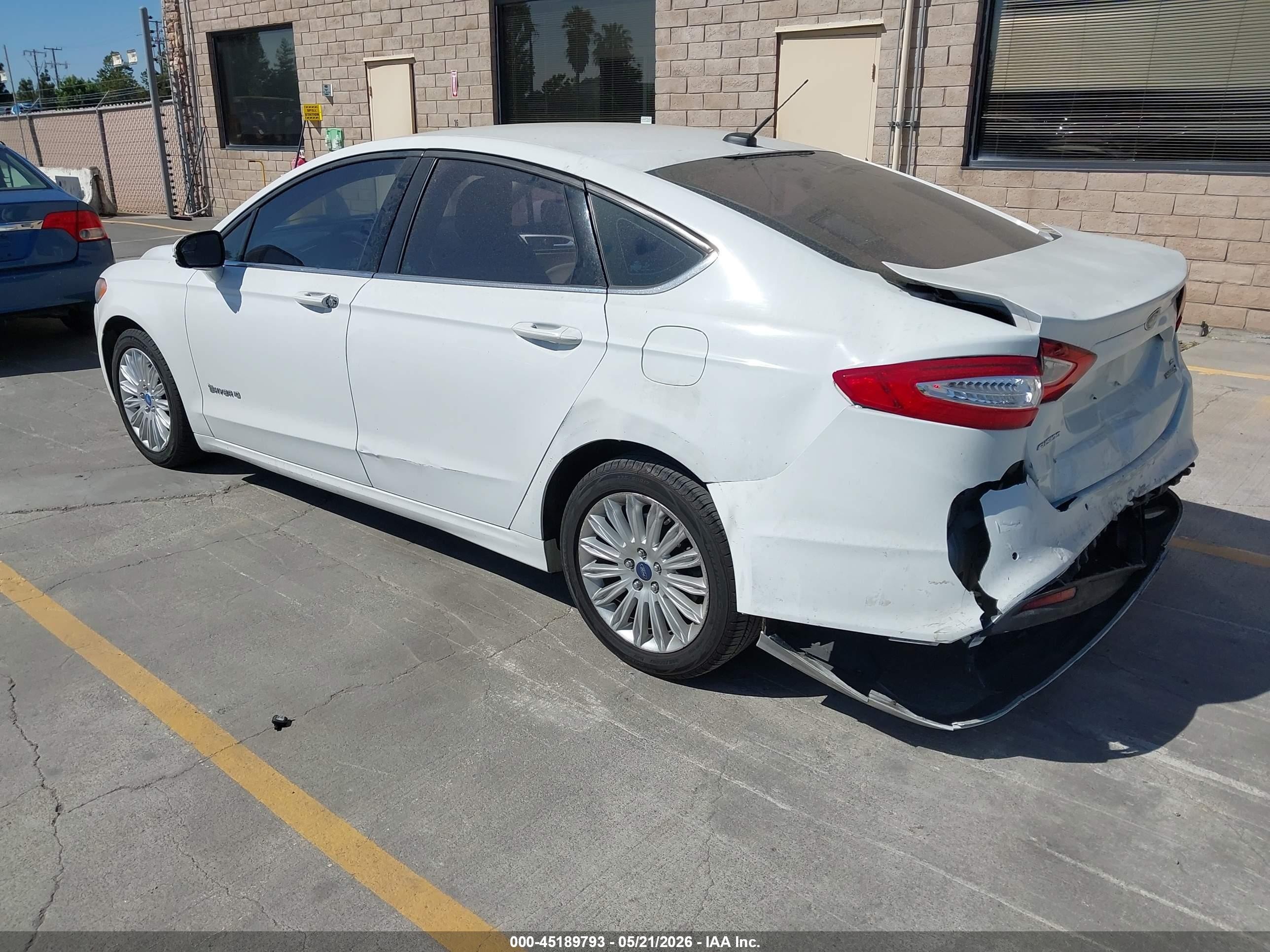 2014 Ford Fusion Hybrid Se White vin: 3FA6P0LU1ER319621