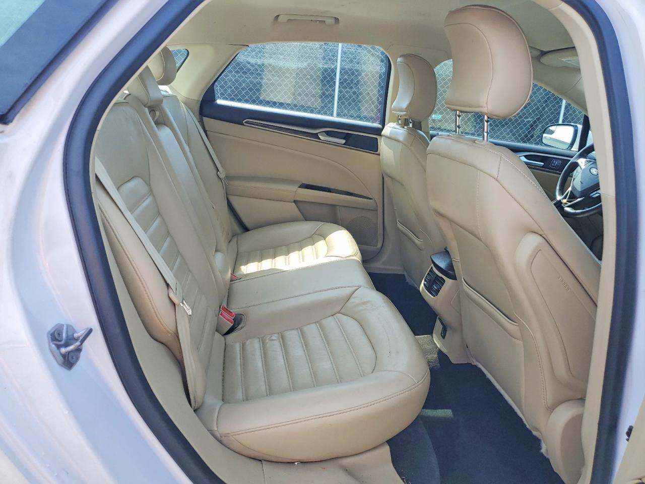 2016 Ford Fusion Se Hybrid White vin: 3FA6P0LU1GR387873