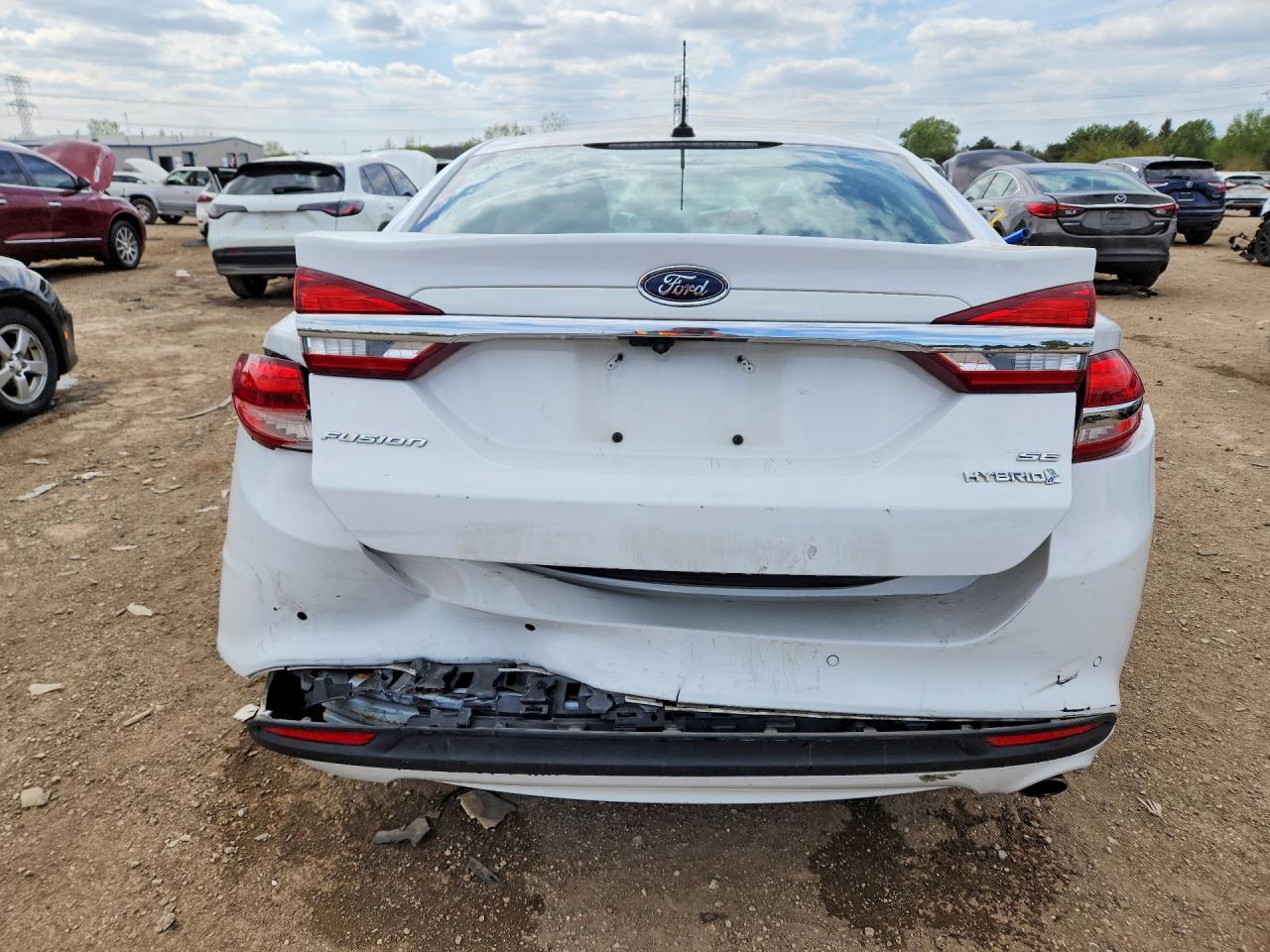 2018 Ford Fusion Se Hybrid White vin: 3FA6P0LU1JR172081