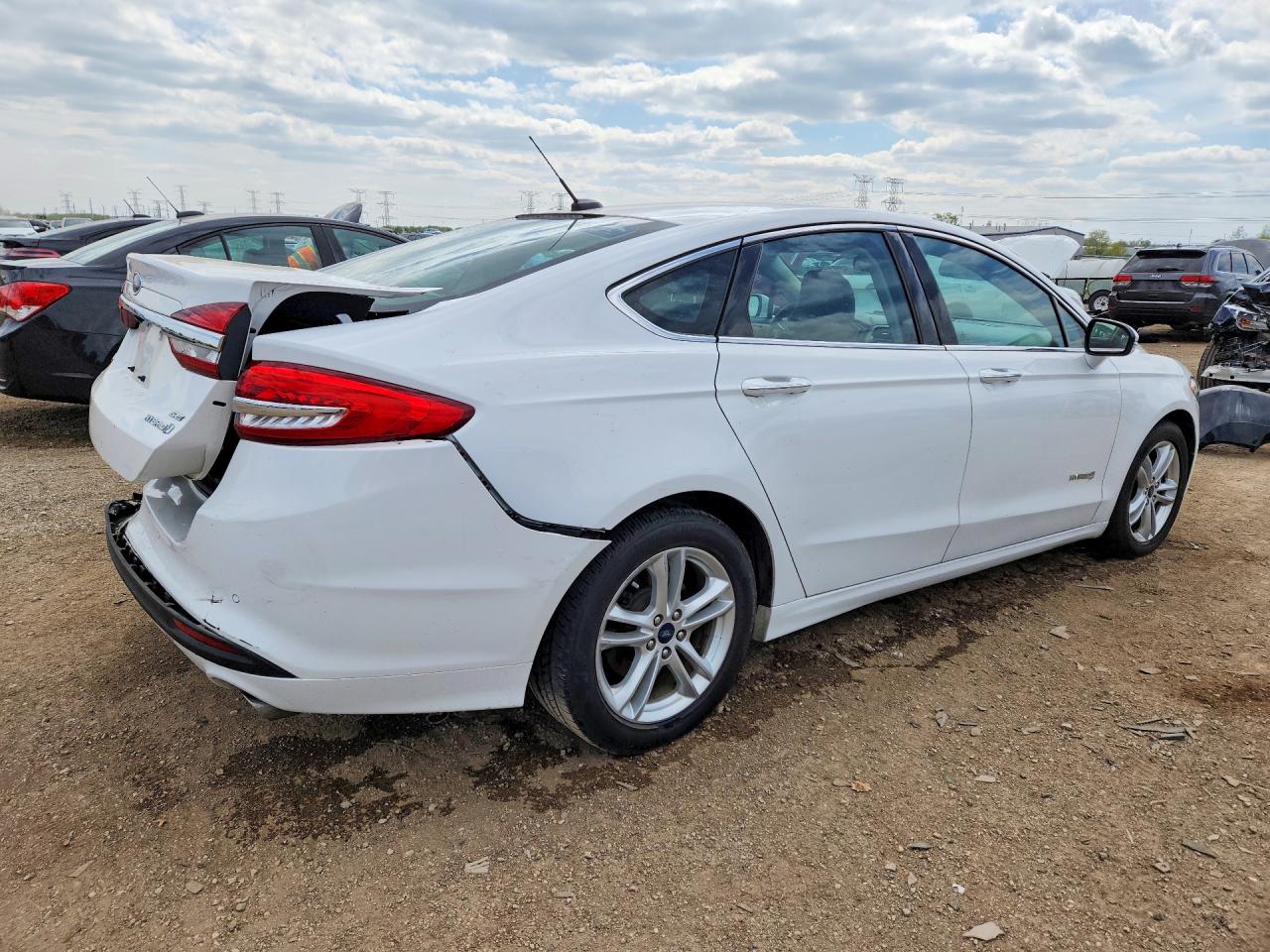 2018 Ford Fusion Se Hybrid White vin: 3FA6P0LU1JR172081