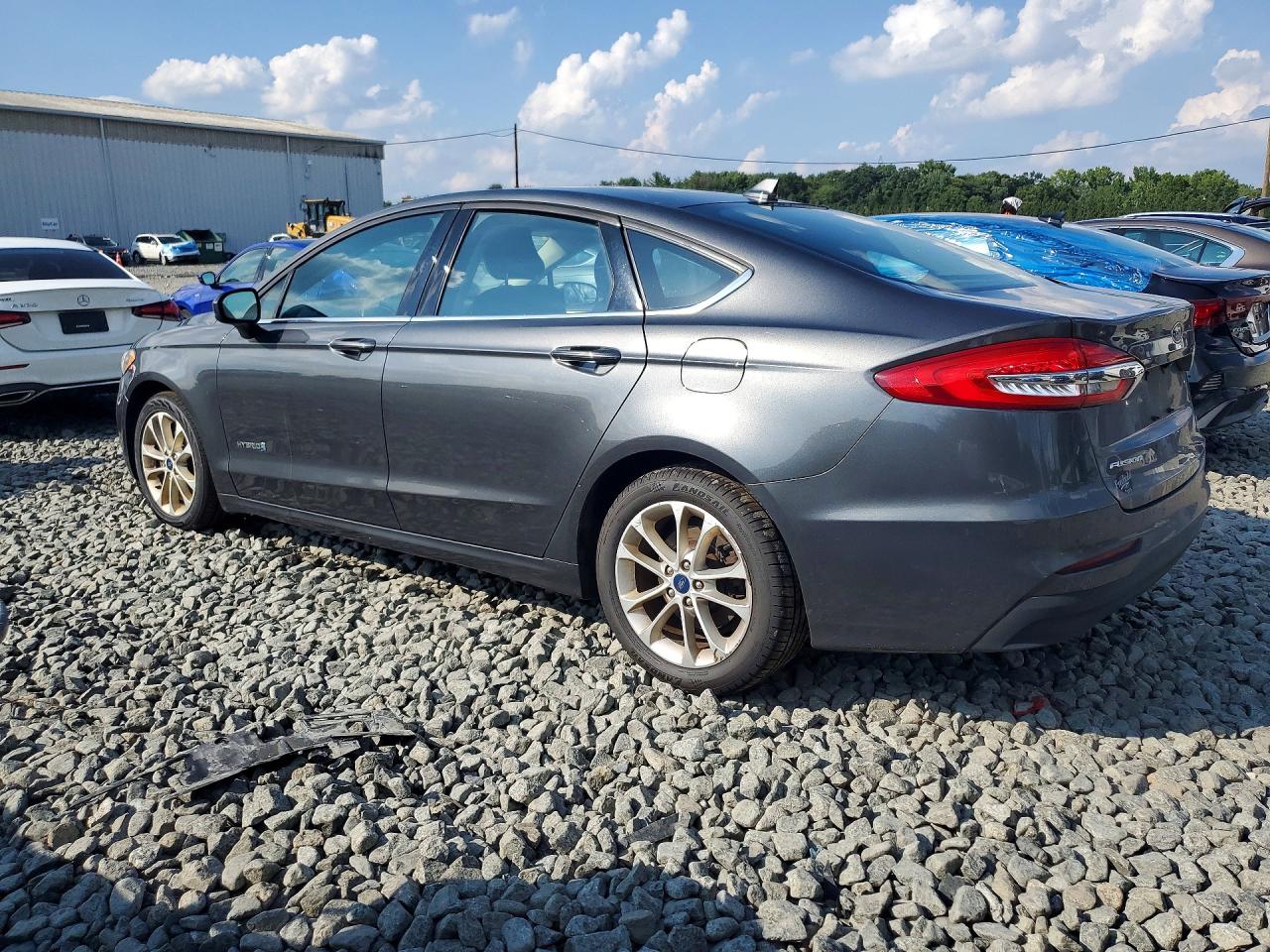 2019 Ford Fusion Se Gray vin: 3FA6P0LU1KR146162