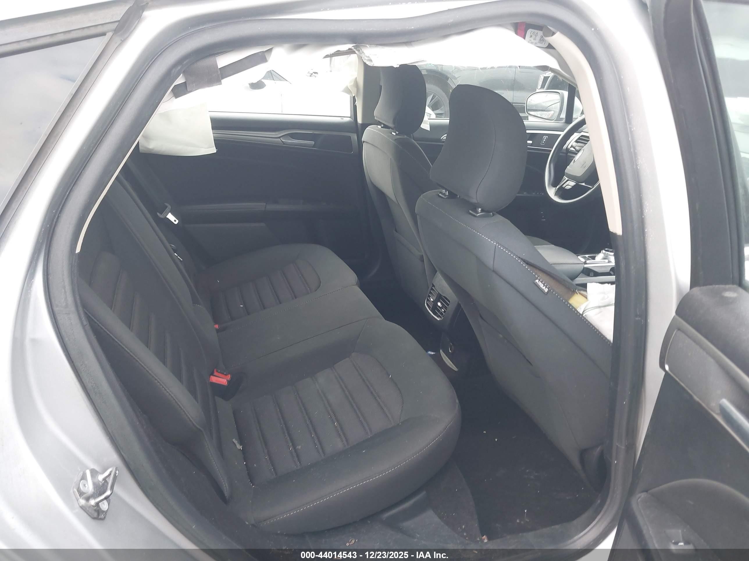 2019 Ford Fusion Hybrid Se Silver vin: 3FA6P0LU1KR179968