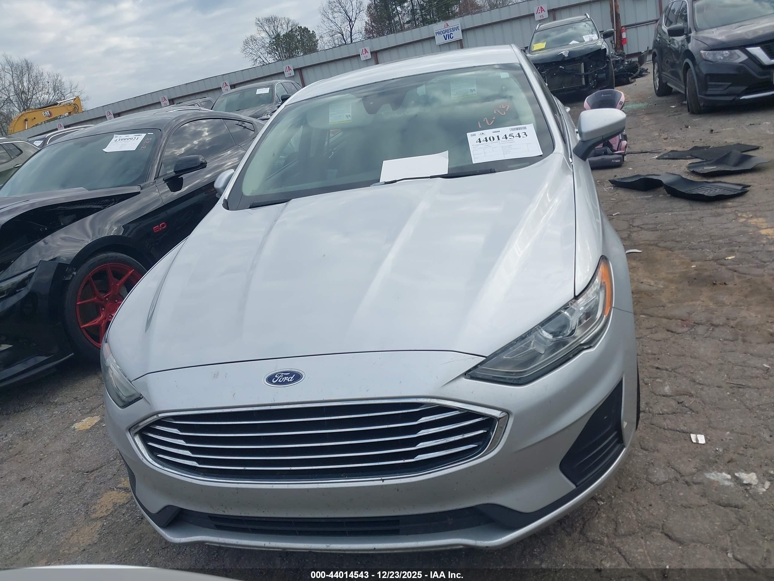 2019 Ford Fusion Hybrid Se Silver vin: 3FA6P0LU1KR179968