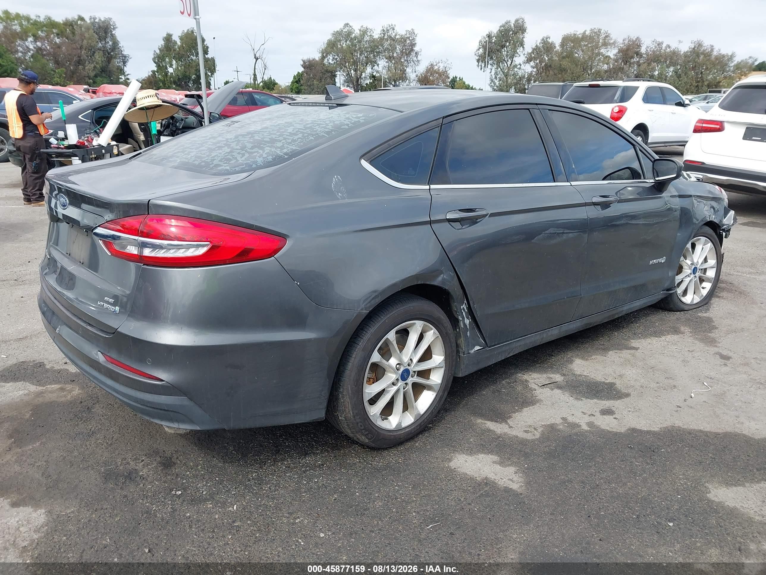 2019 Ford Fusion Hybrid Se Серый vin: 3FA6P0LU1KR200138