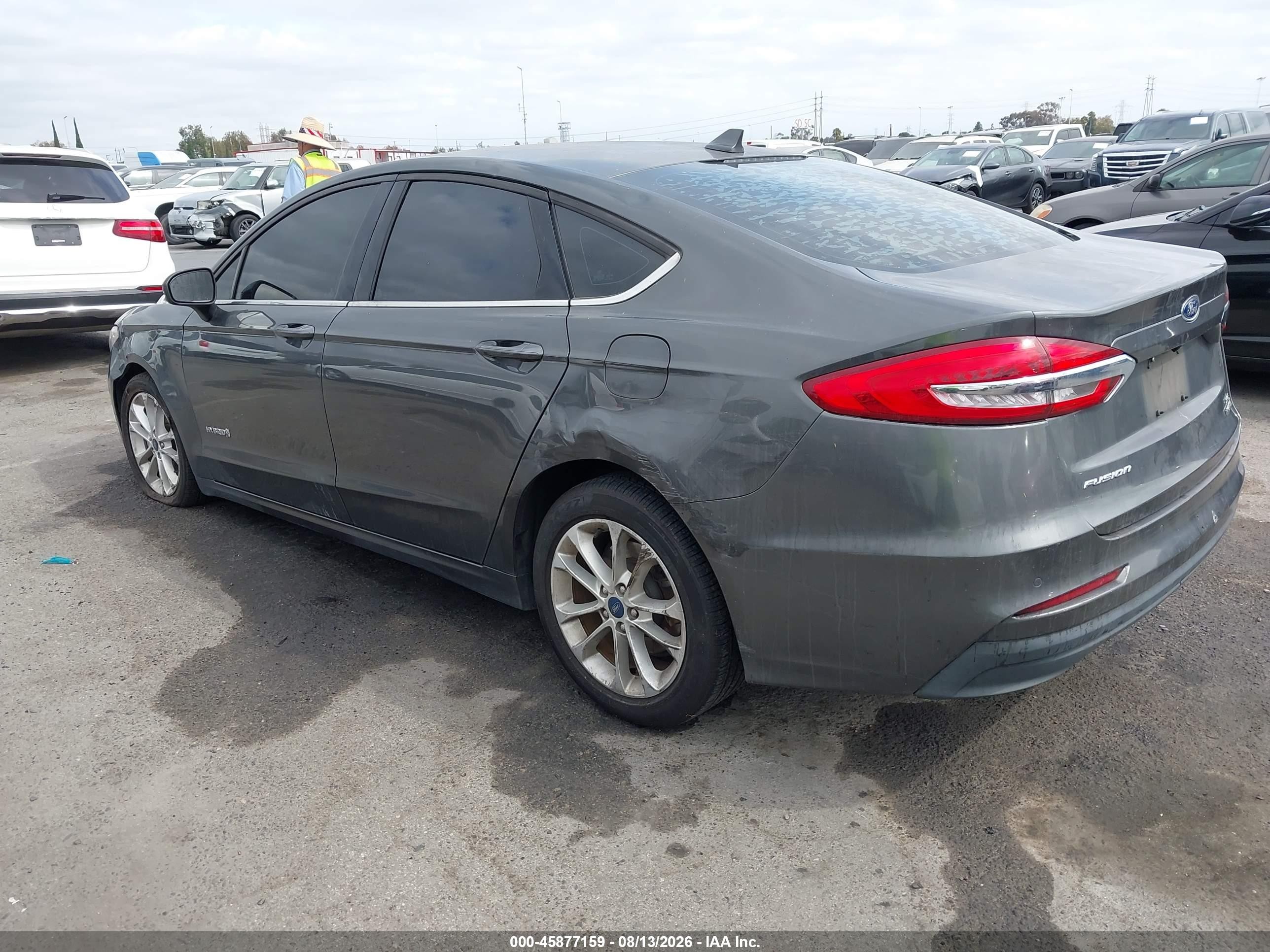 2019 Ford Fusion Hybrid Se Серый vin: 3FA6P0LU1KR200138